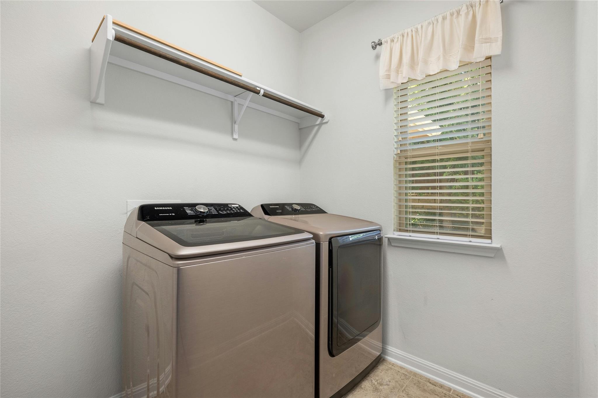5916 Gunnison Turn CV