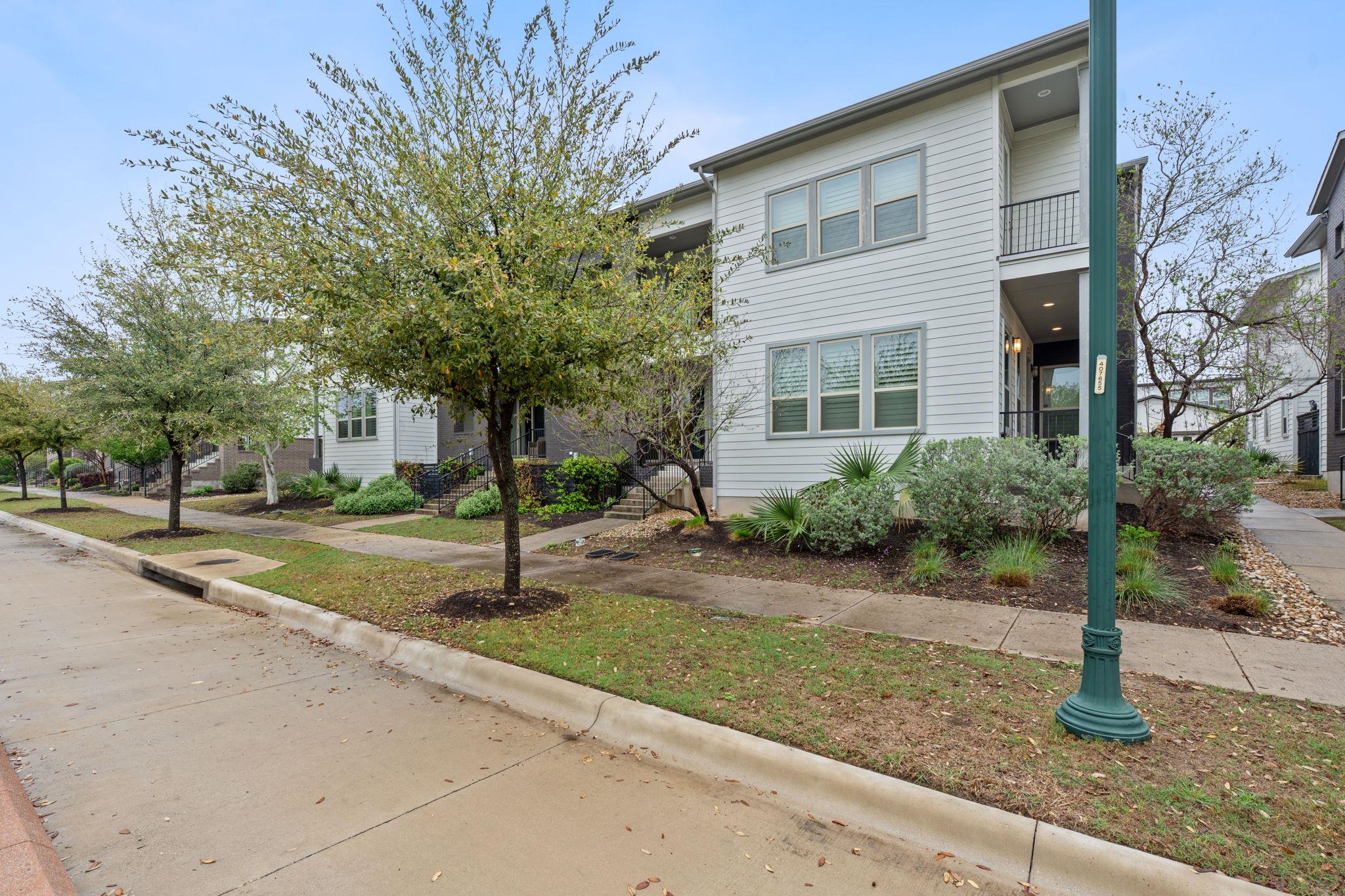 4211 Berkman DR