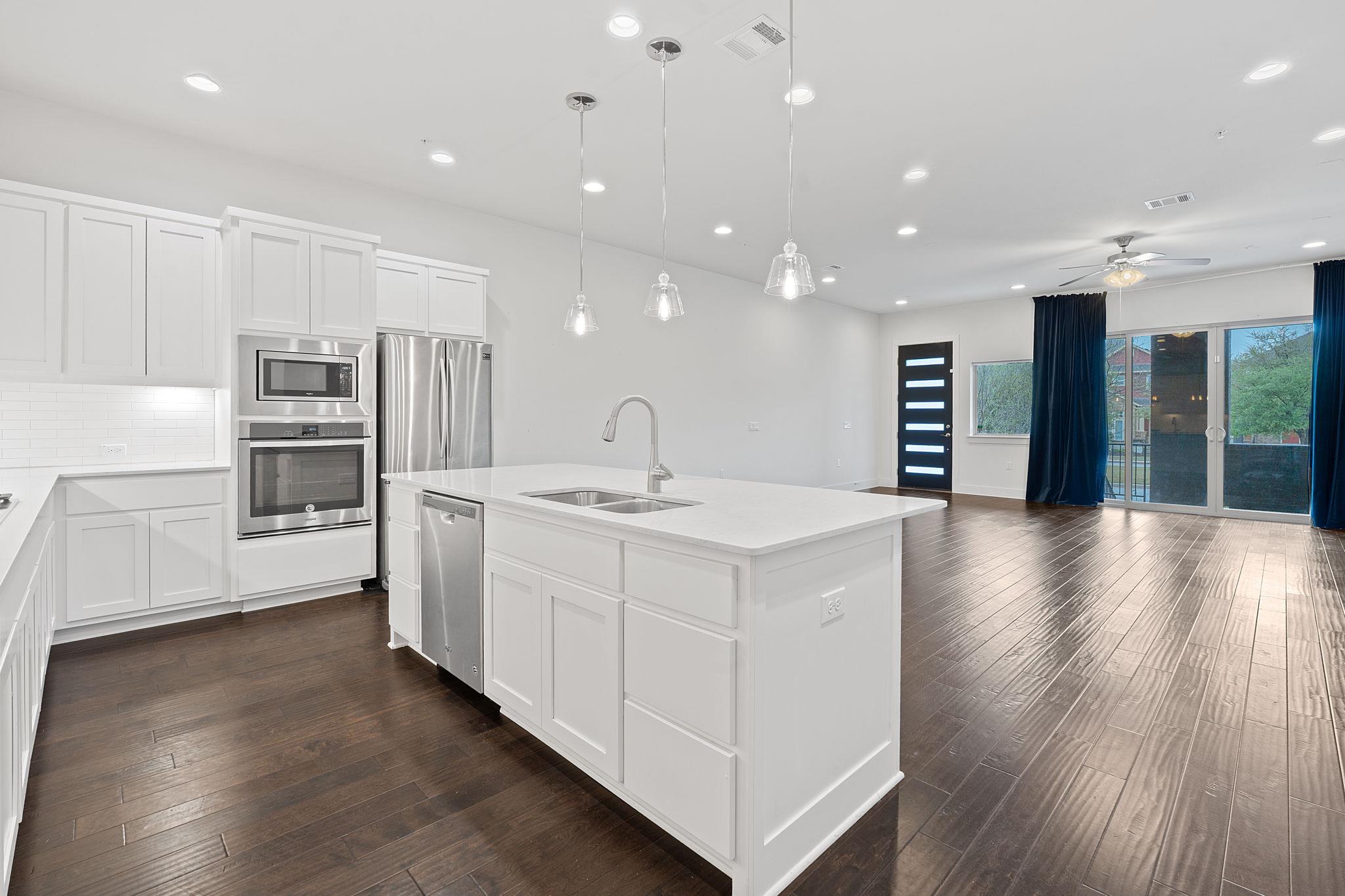 4211 Berkman DR