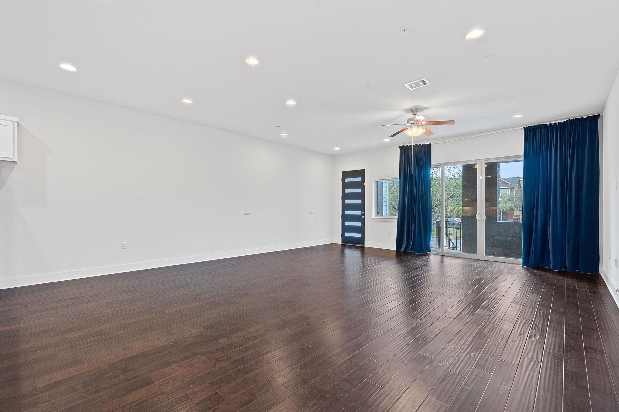 4211 Berkman DR