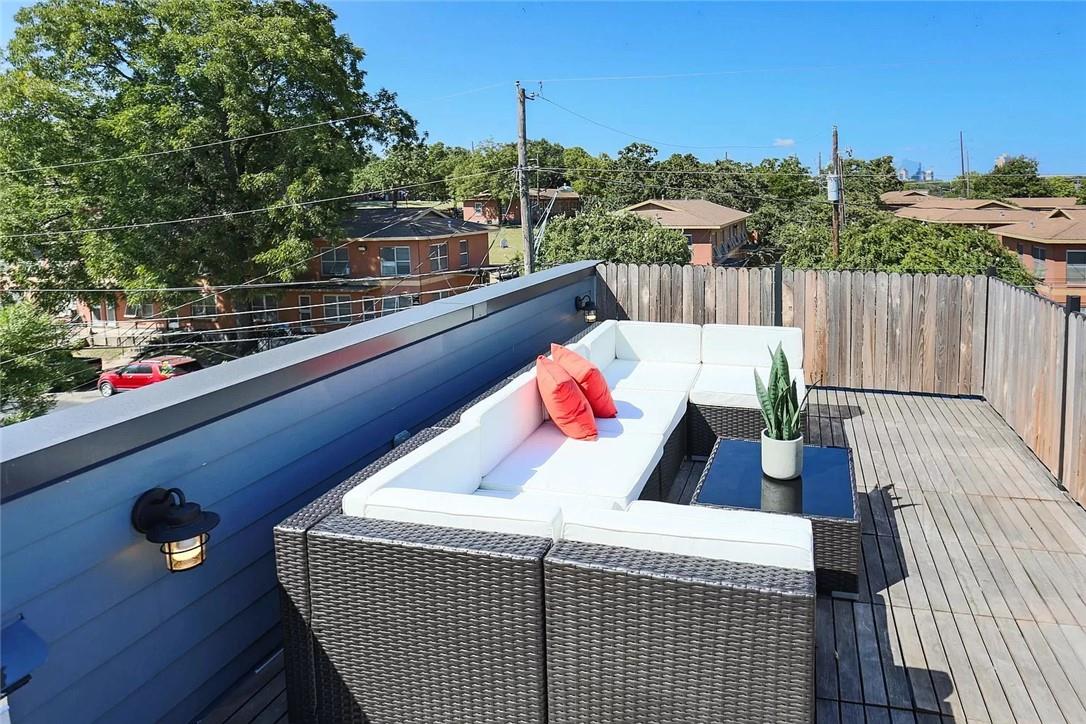 1145 1/2 Poquito ST # A