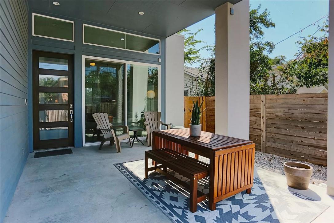 1145 1/2 Poquito ST # A