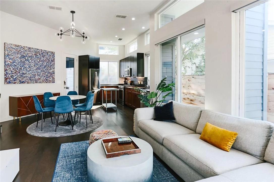 1145 1/2 Poquito ST # A