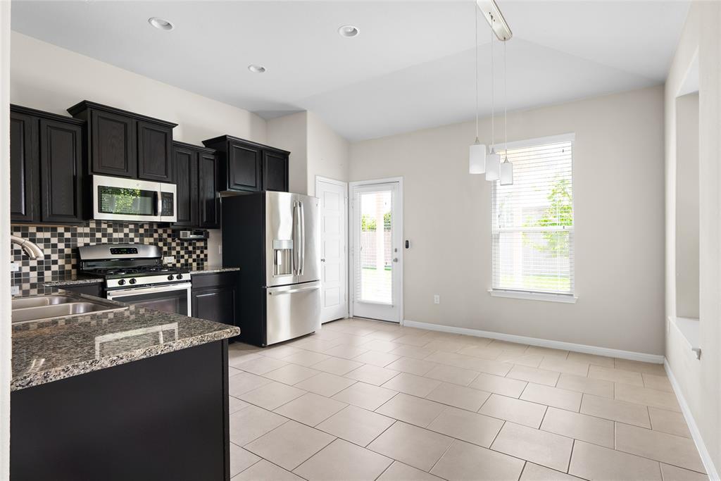 350 Purple Martin Ave