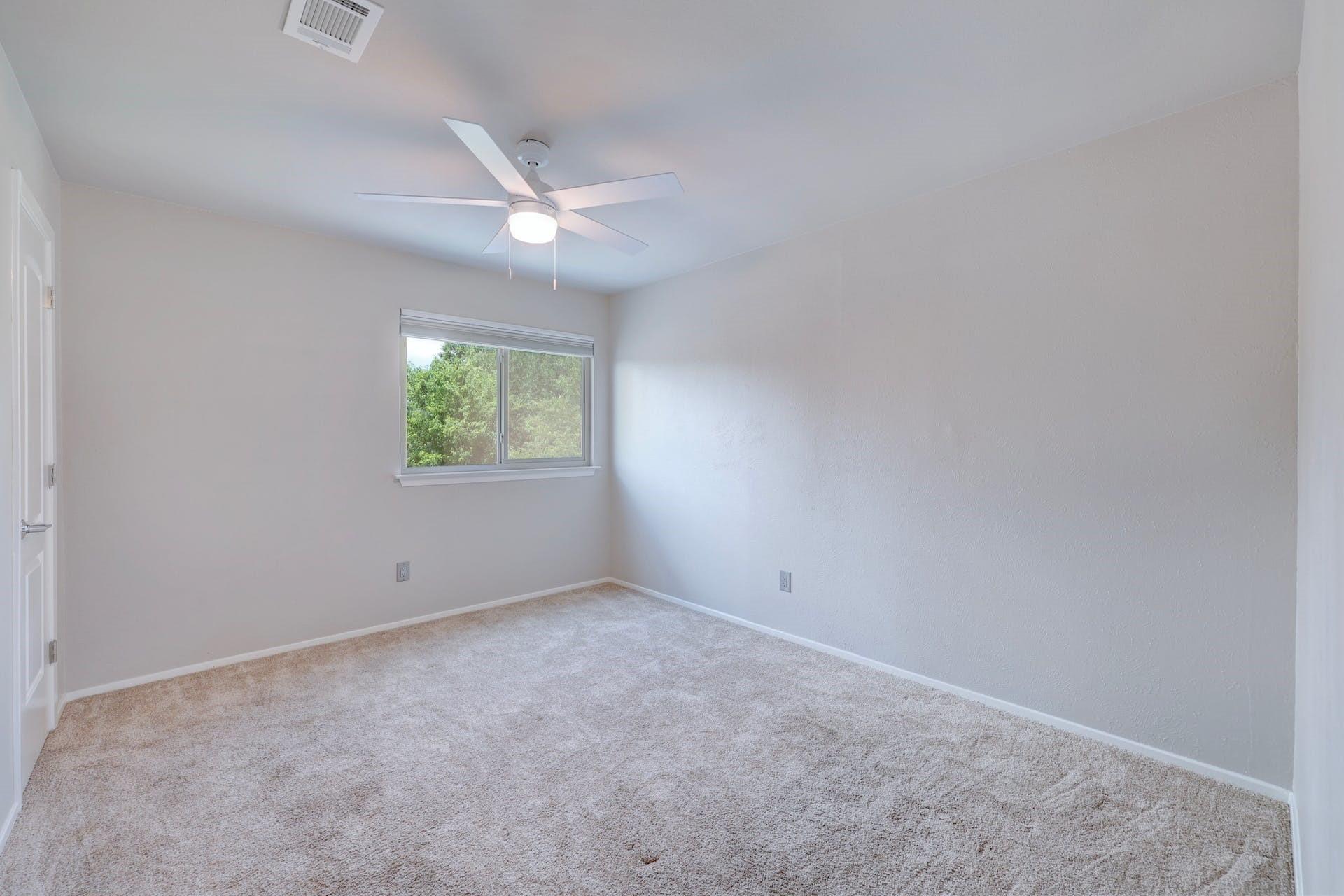 10408 Doering LN