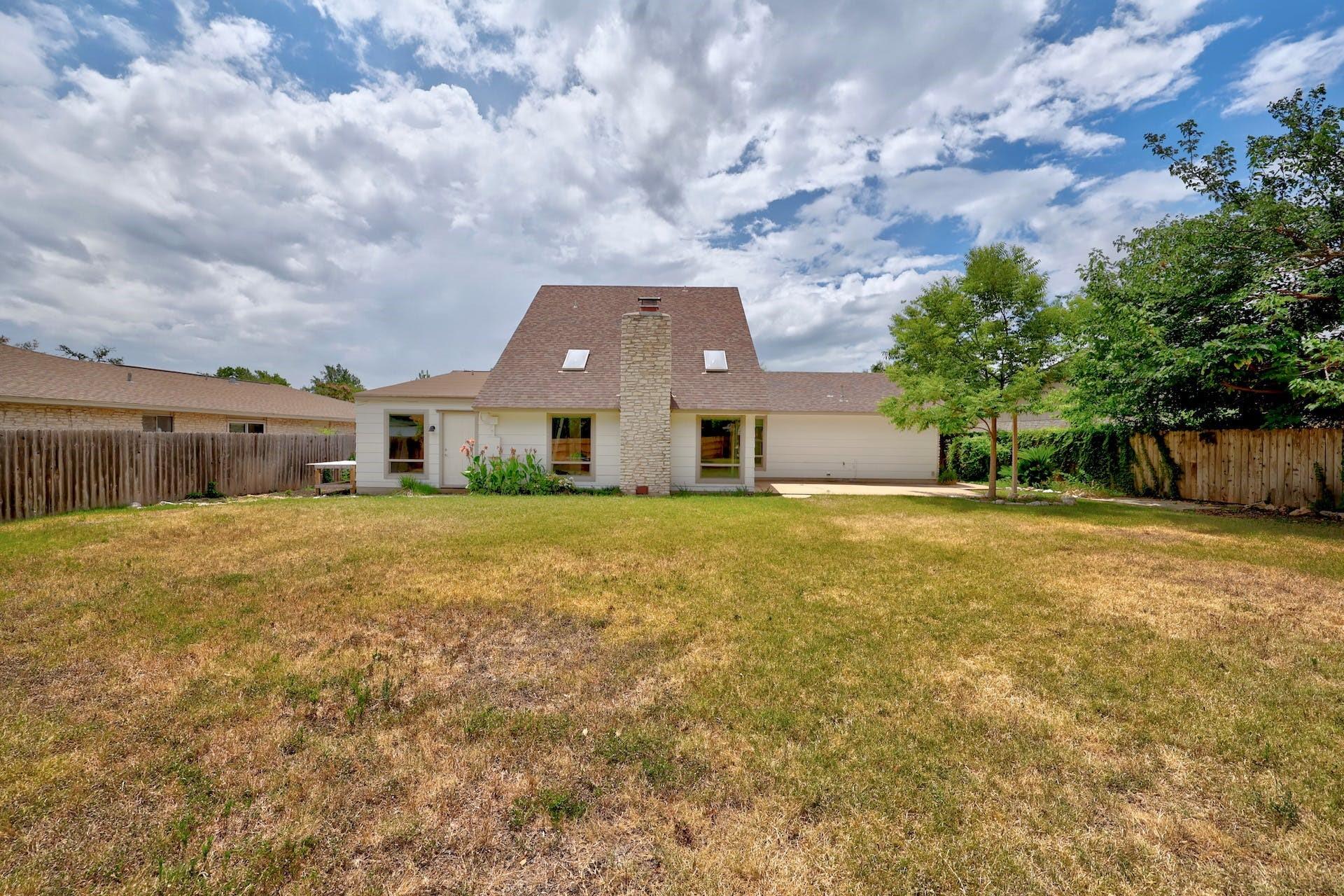 10408 Doering LN