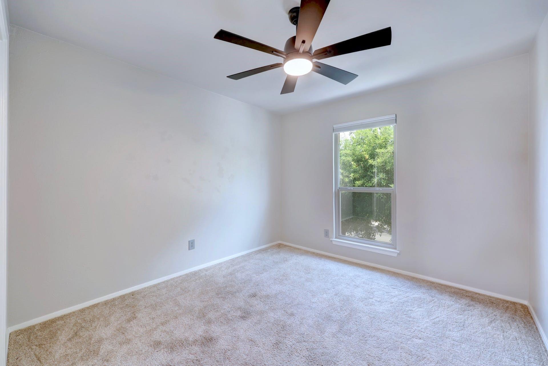 10408 Doering LN