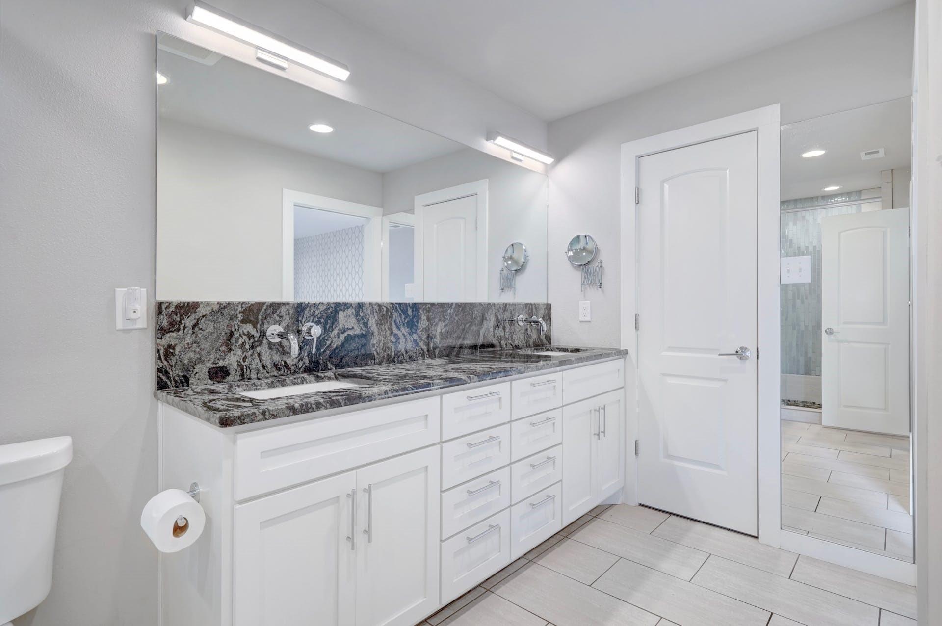 10408 Doering LN