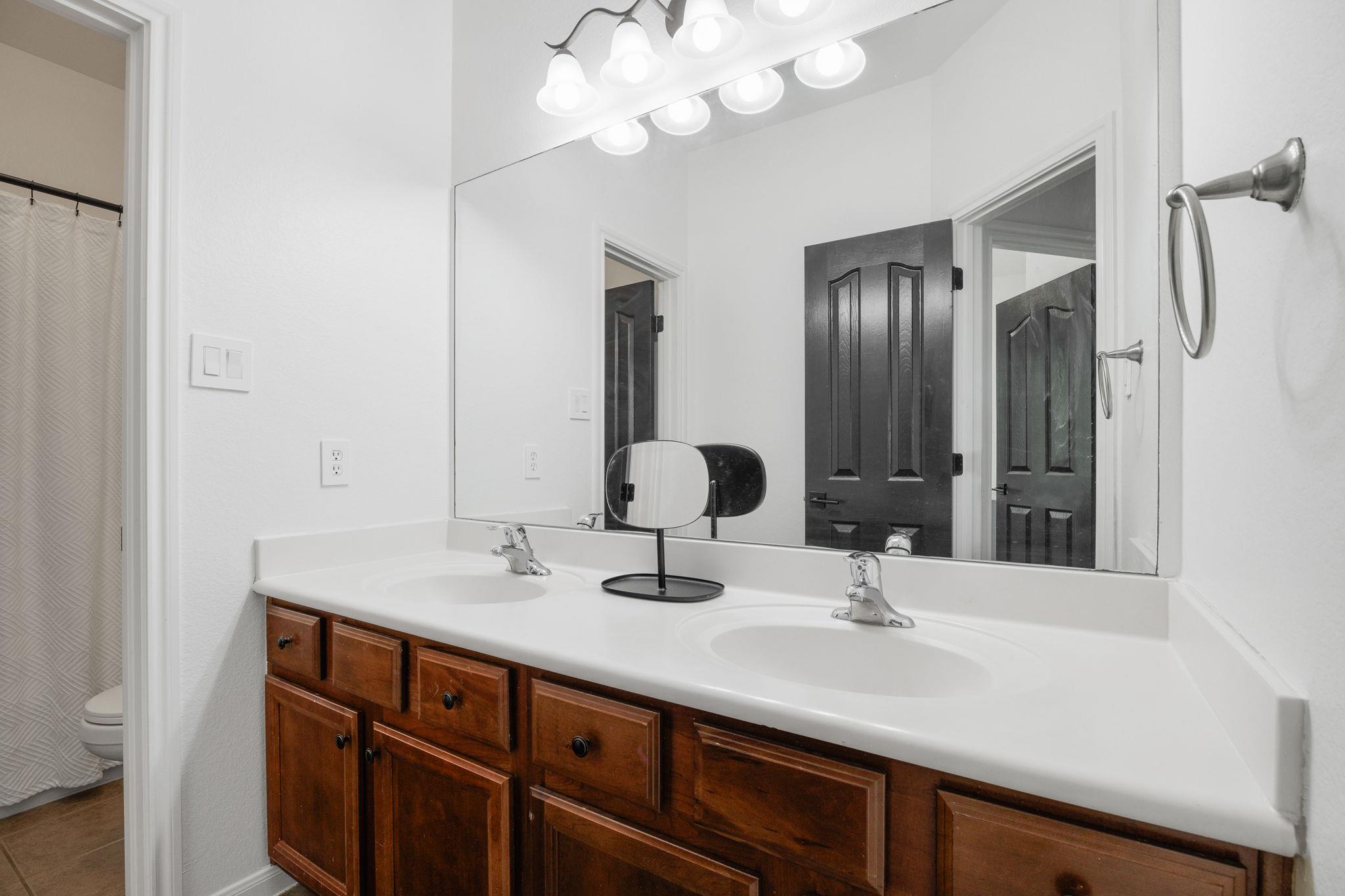 16200 Spillman Ranch LOOP