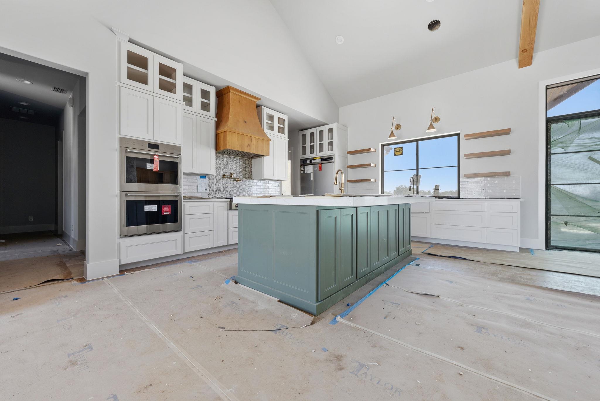 3300 RM -165 - Lot 23