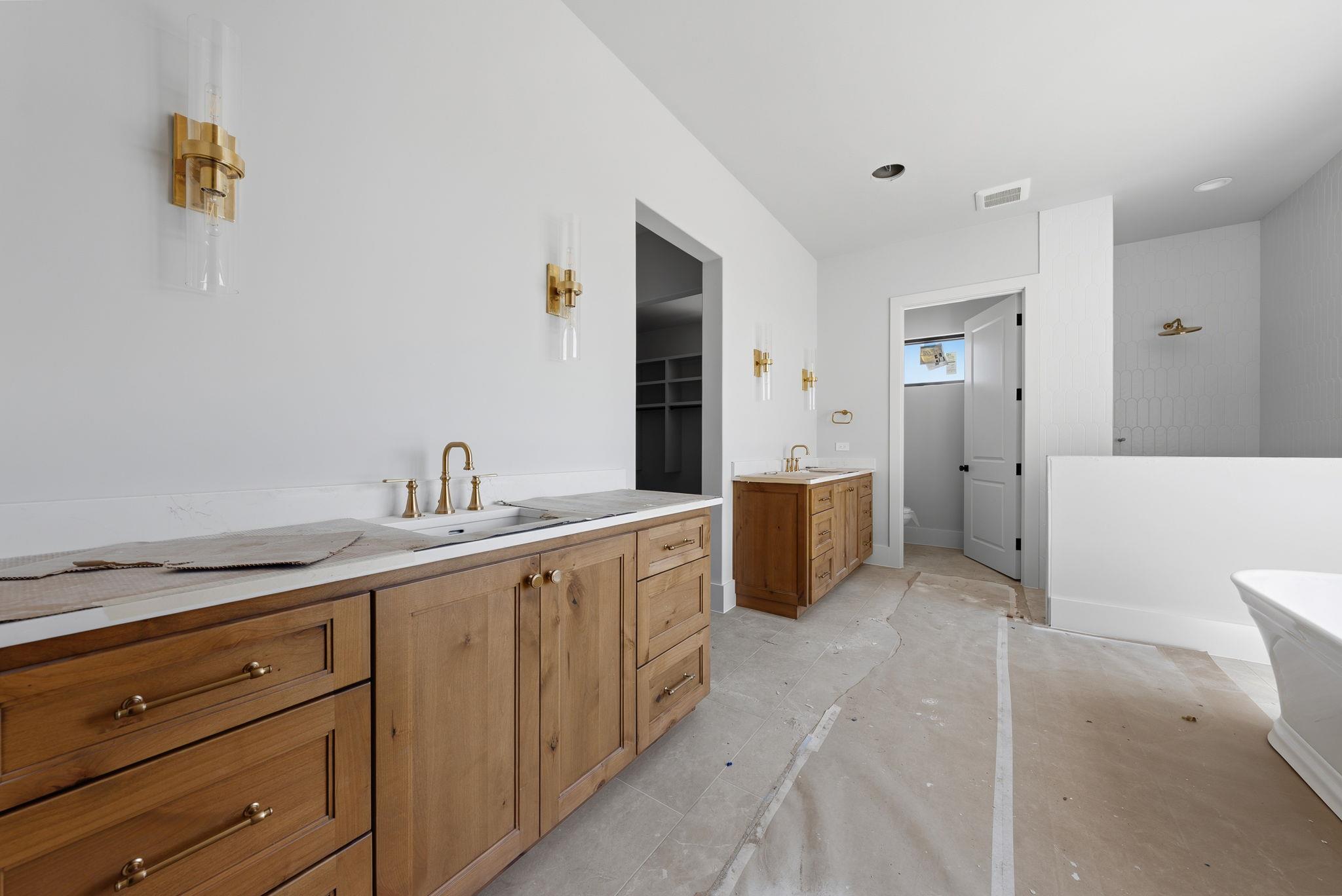 3300 RM -165 - Lot 23