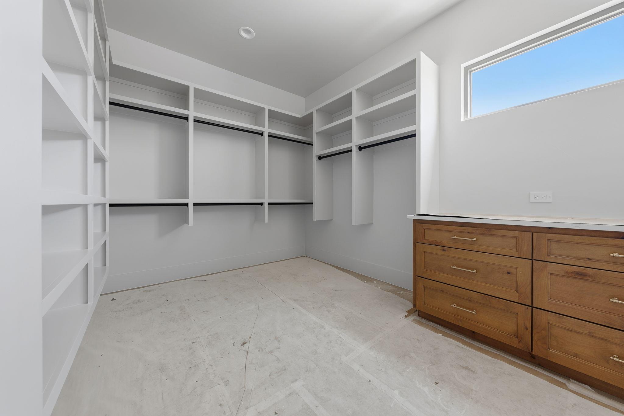 3300 RM -165 - Lot 23