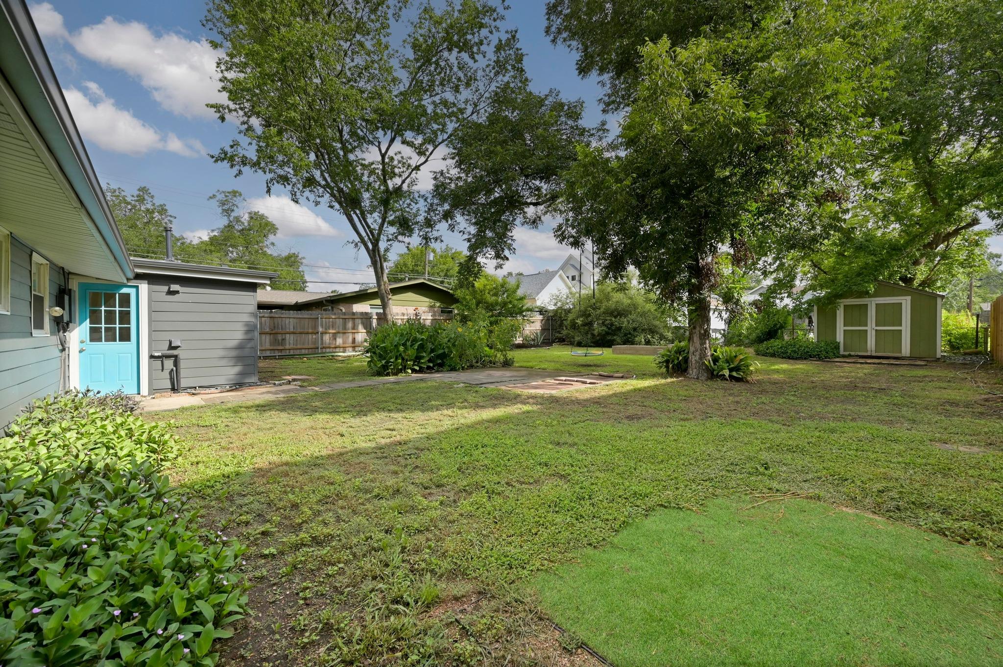 1716 W Saint Johns Ave