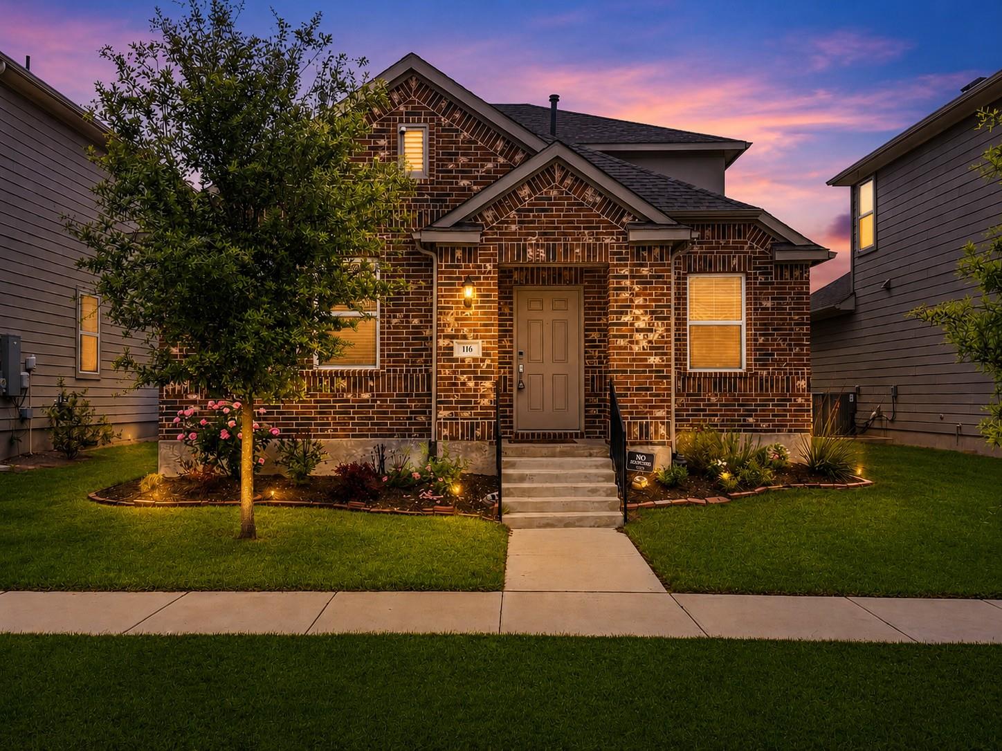 116 Gracie WAY