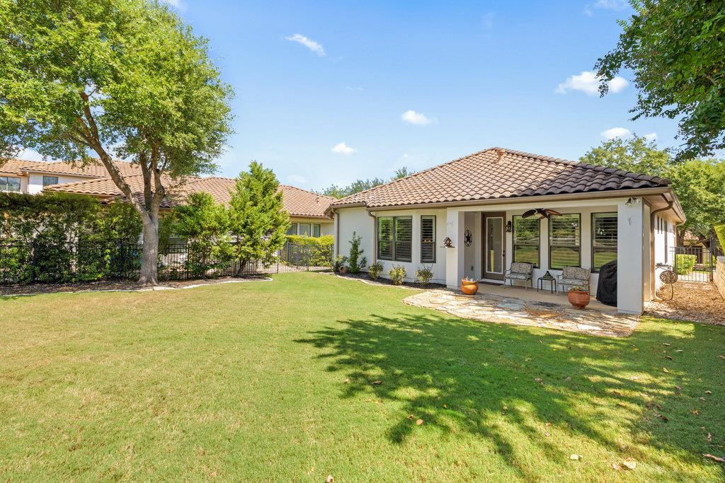 11712 Red Oak Valley LN