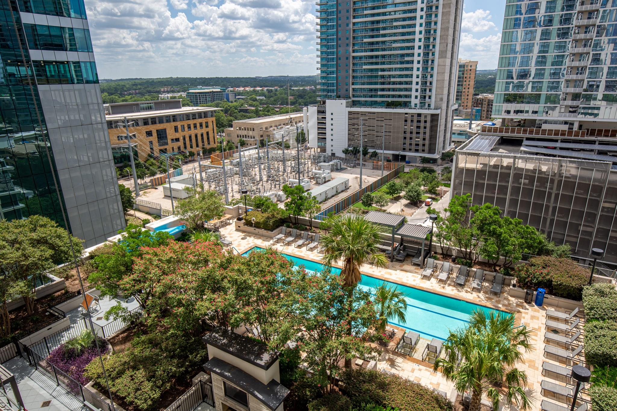 360 Nueces ST # 1306