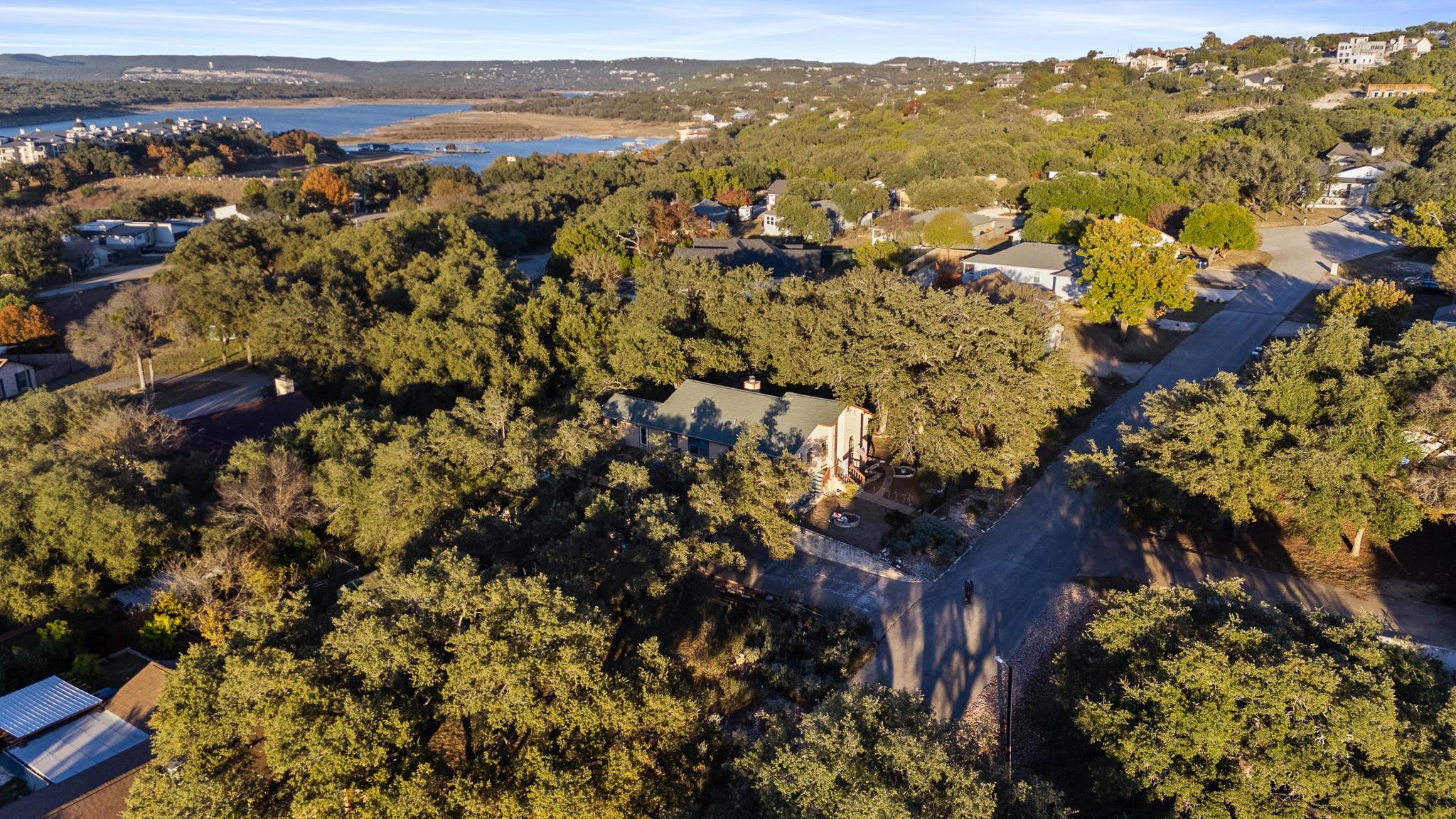 21826 Tallahassee Ave