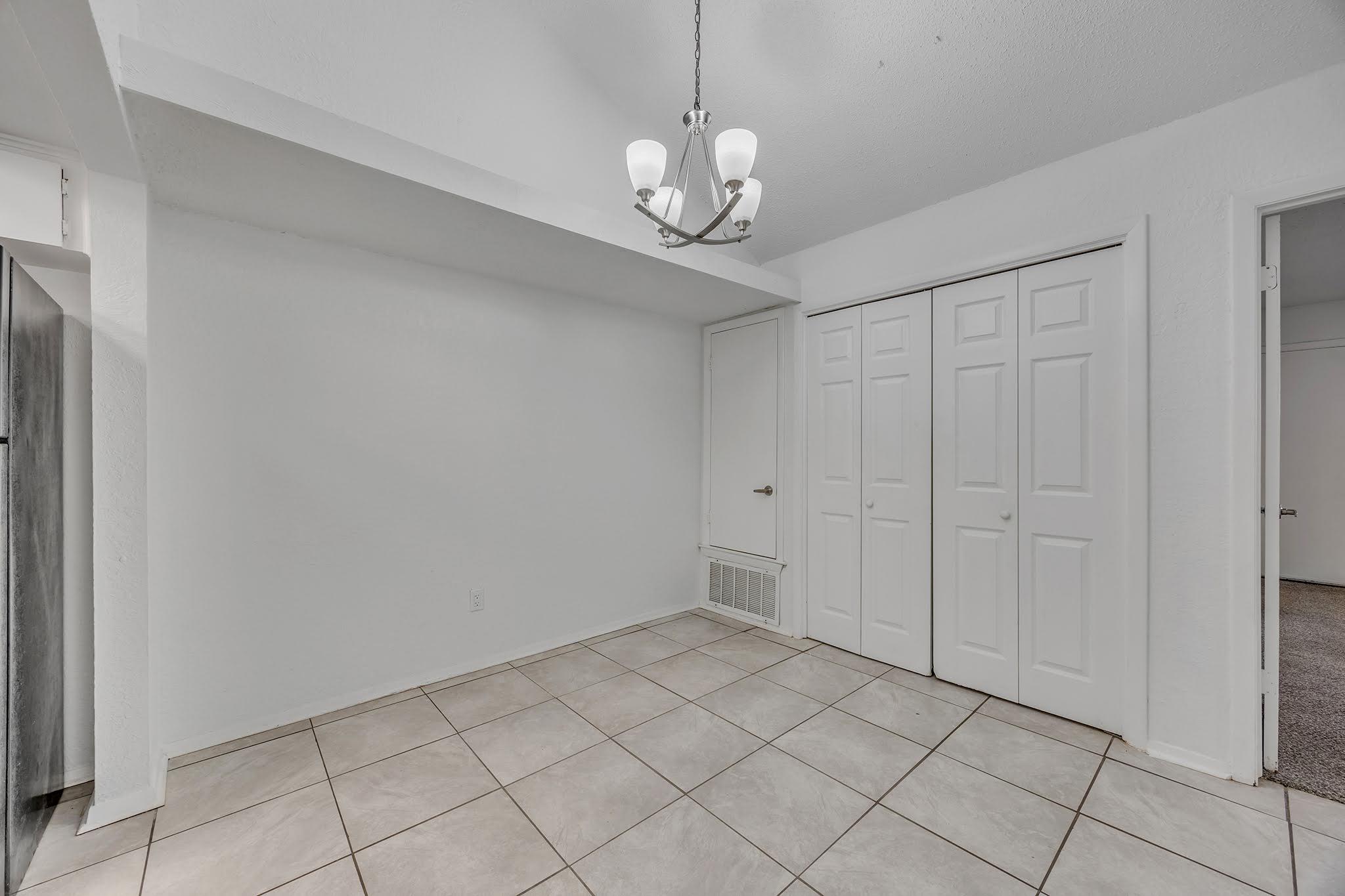 1008 Milford WAY # B