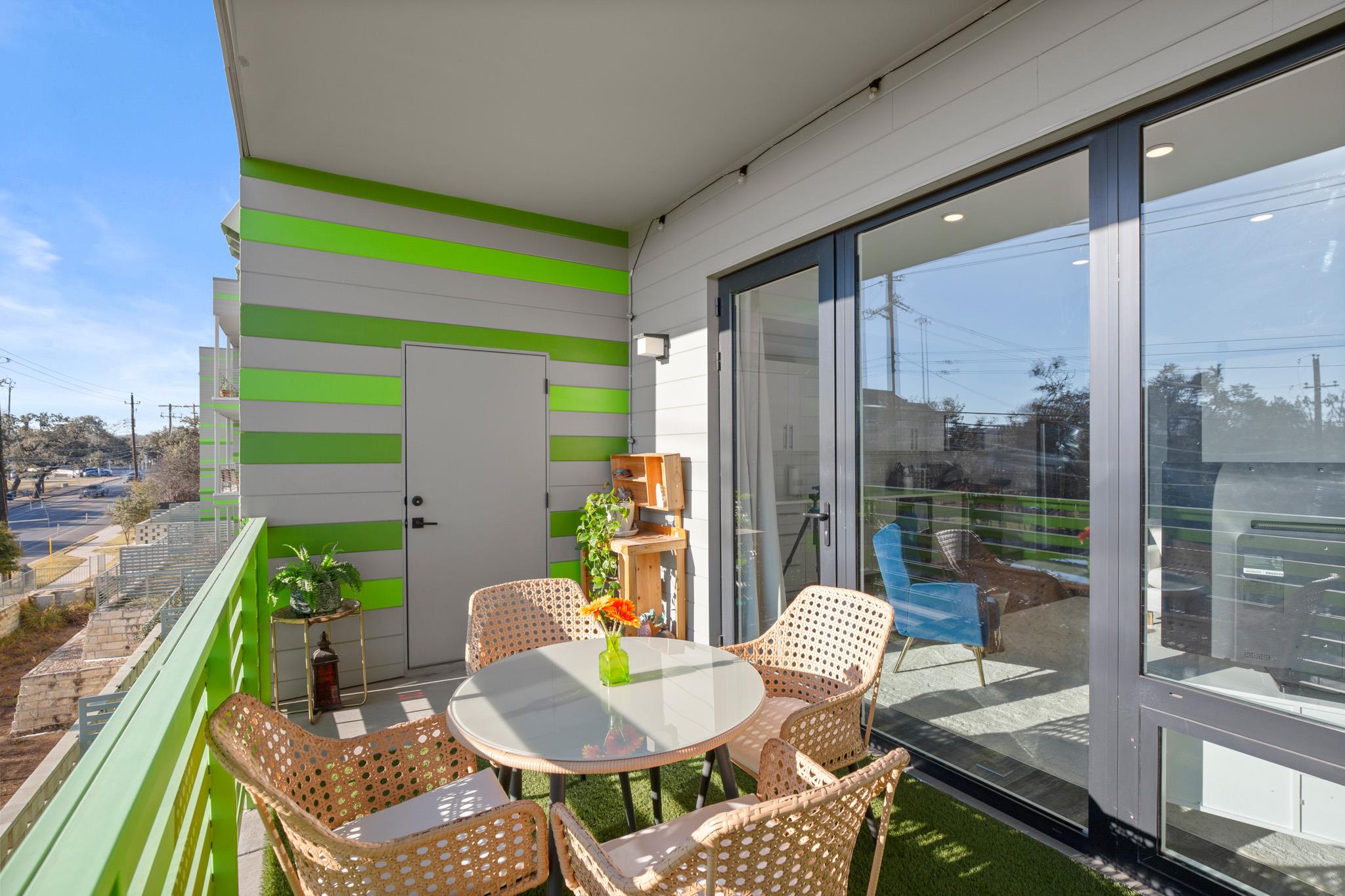 4004 Banister LN # 202, Austin Unit: 202