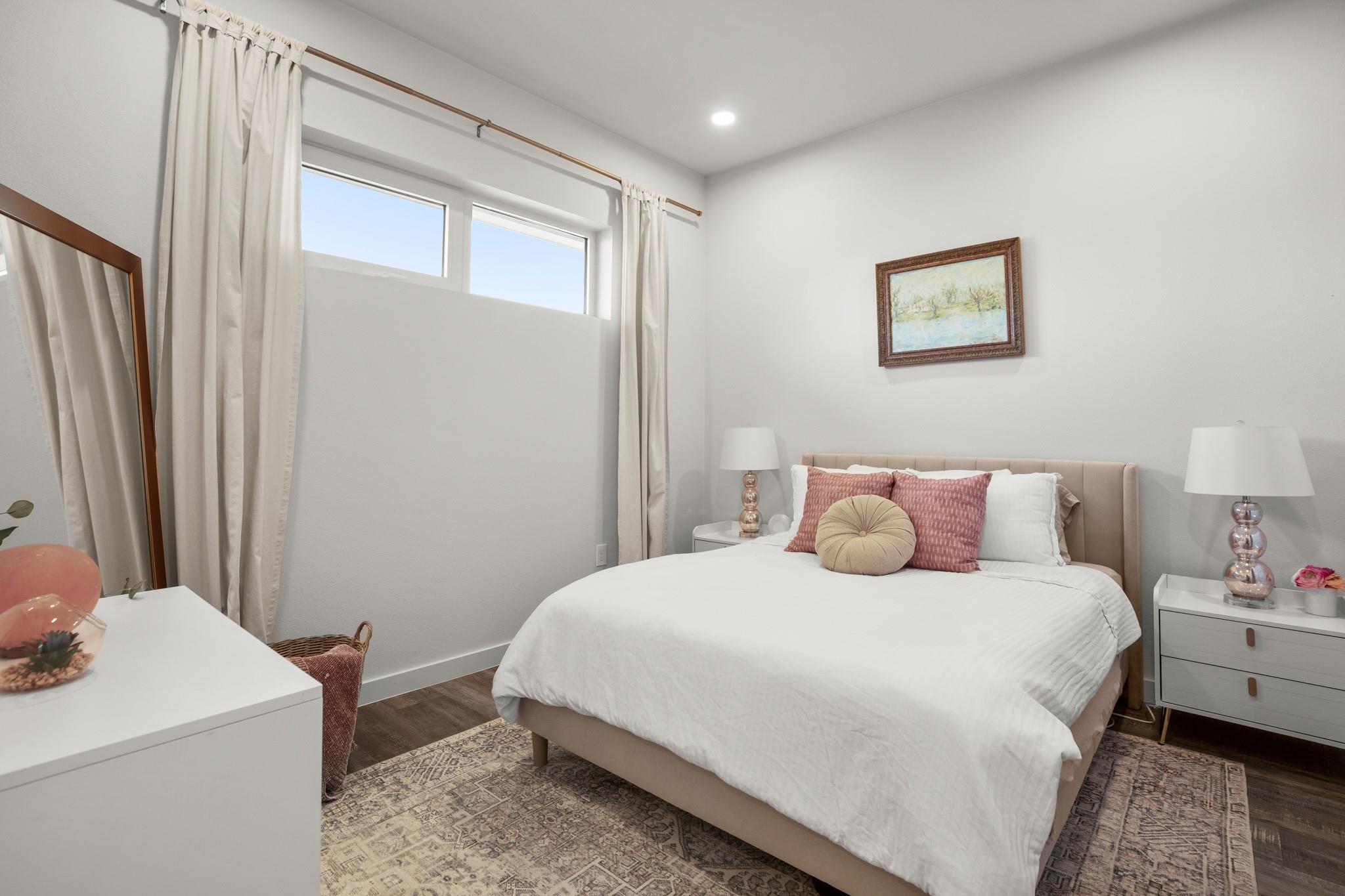 4004 Banister LN # 202, Austin Unit: 202