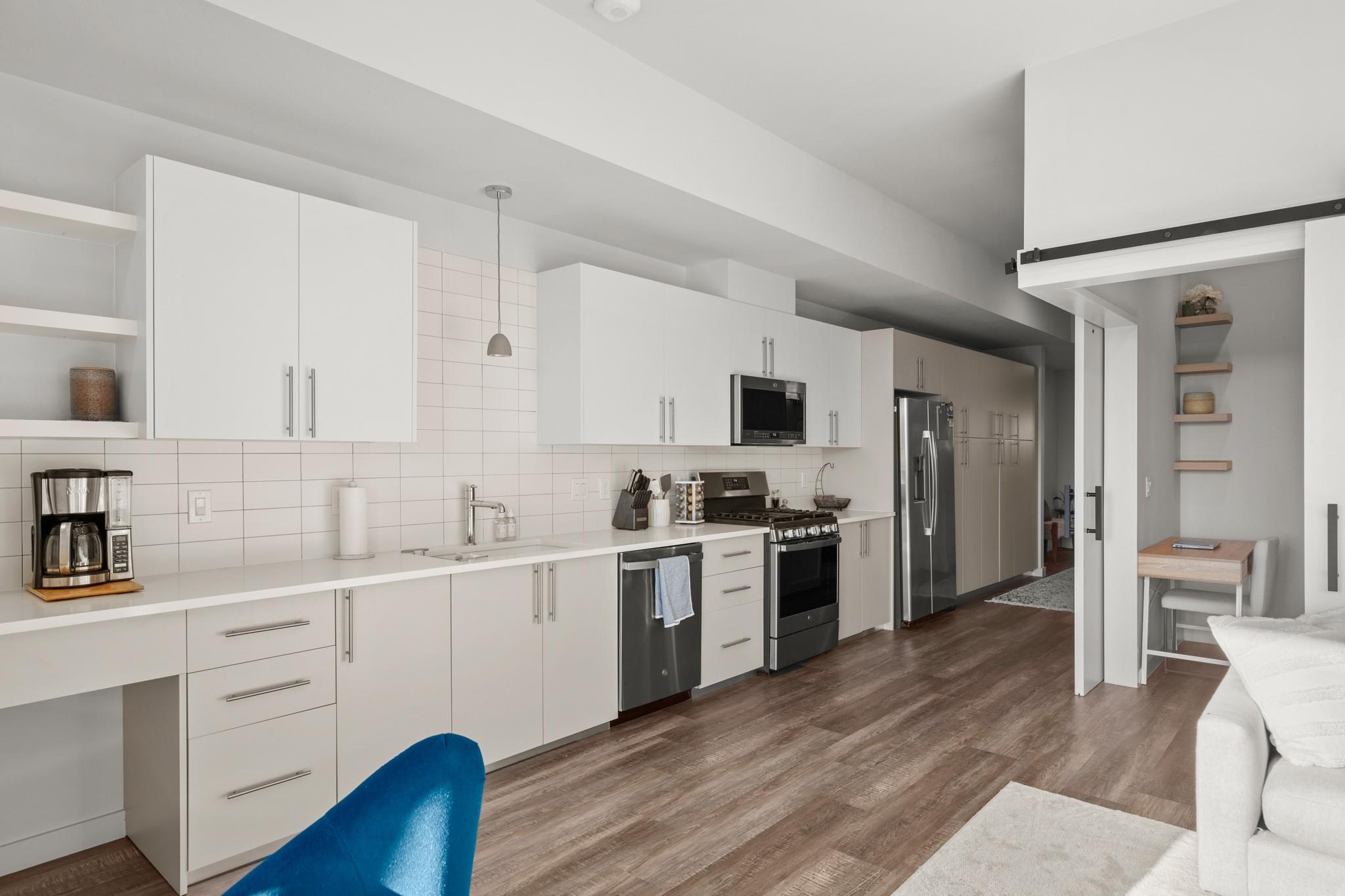 4004 Banister LN # 202, Austin Unit: 202