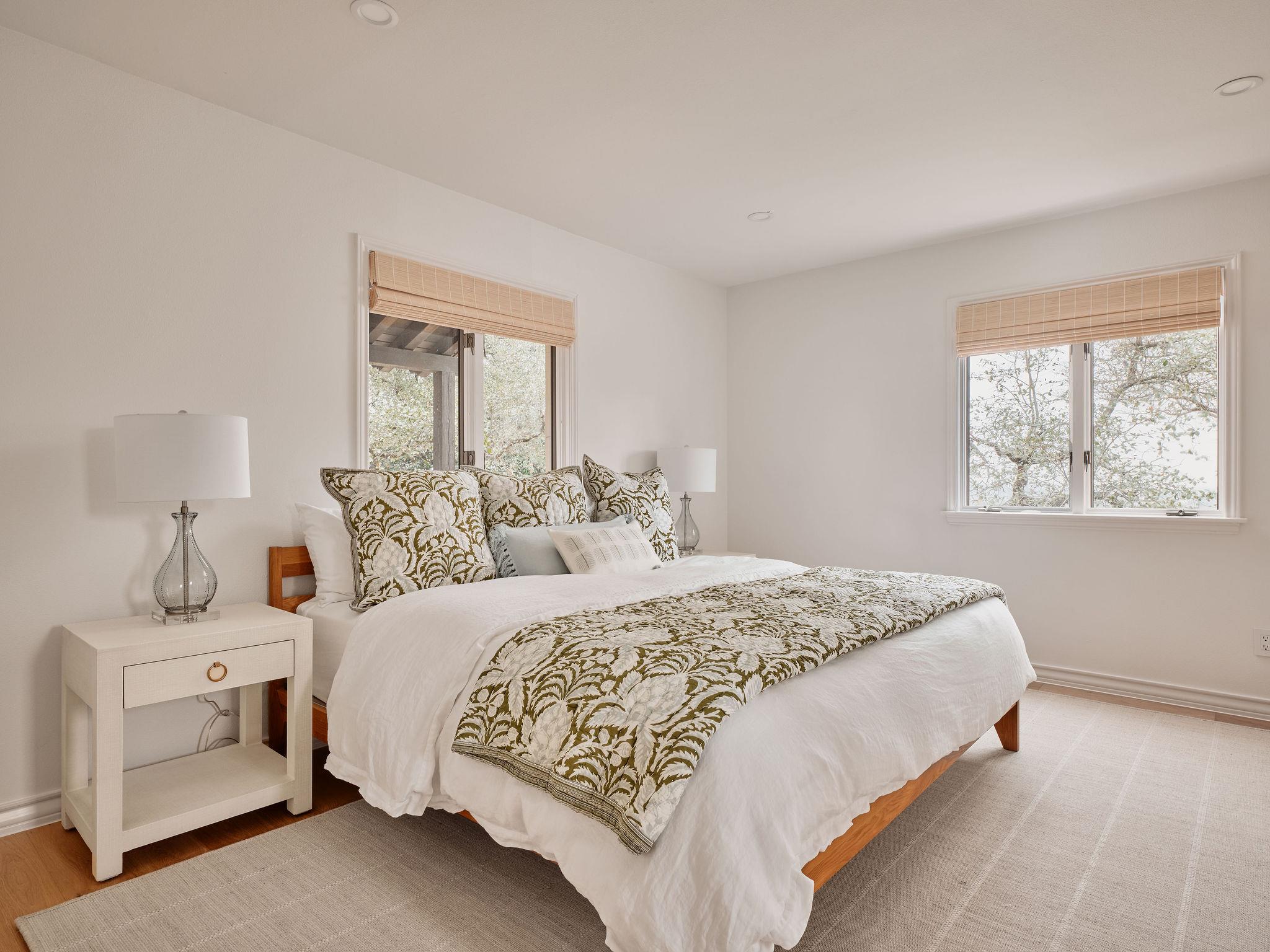 4622 Lake View DR