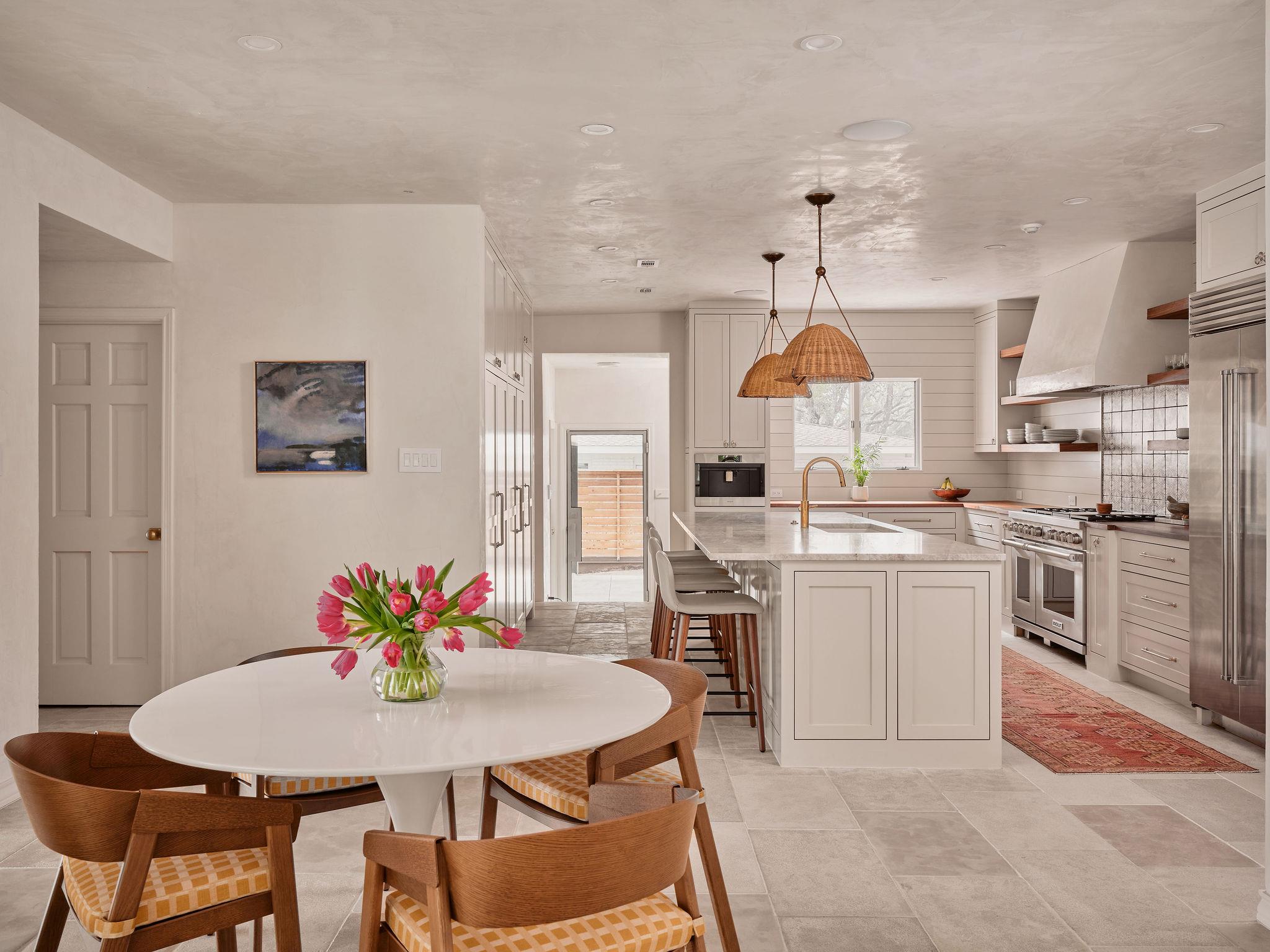 4622 Lake View DR