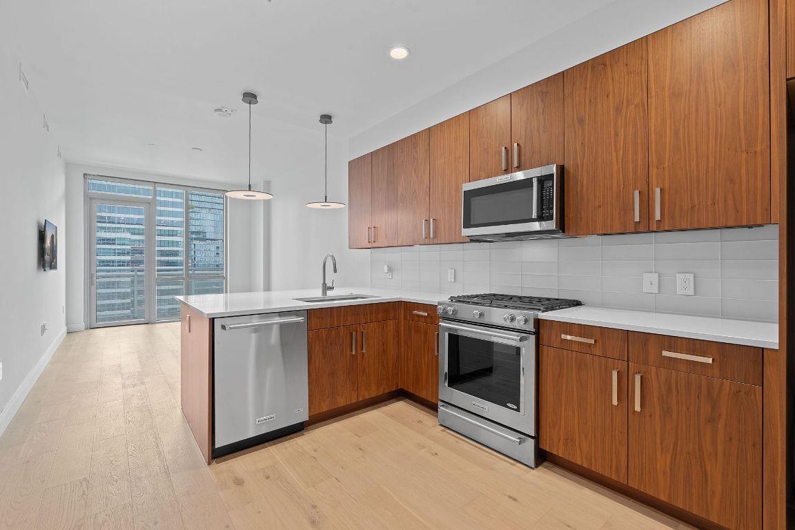 222 West Ave # 2109