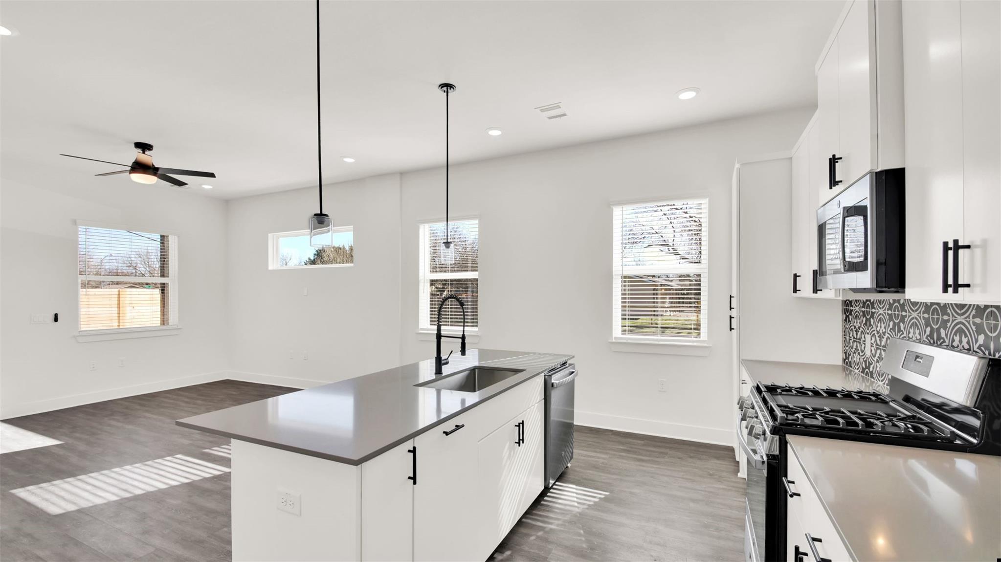 1106 Begonia TER # 1