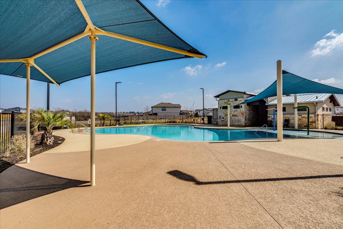 314 Lake Sweetwater LN