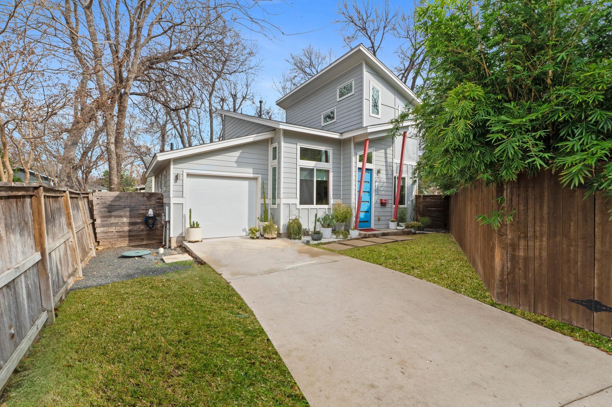 1304 Palo Duro RD # B