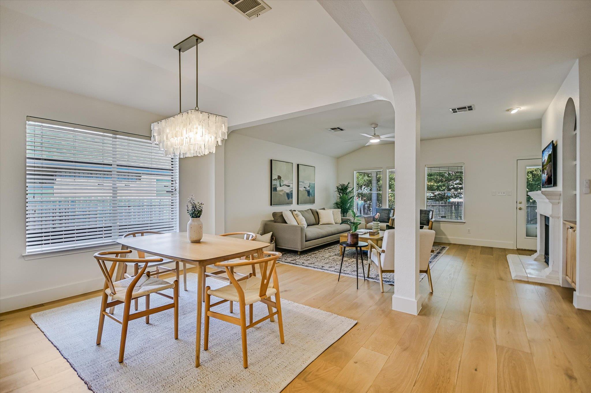 8909 Lanna Bluff LOOP