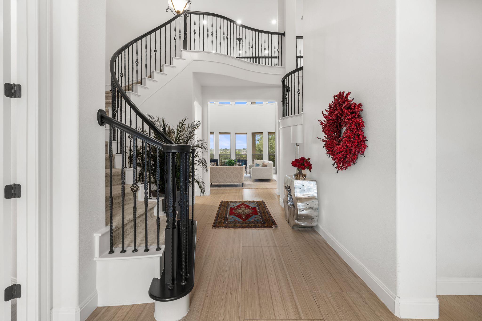 2024 University Club DR
