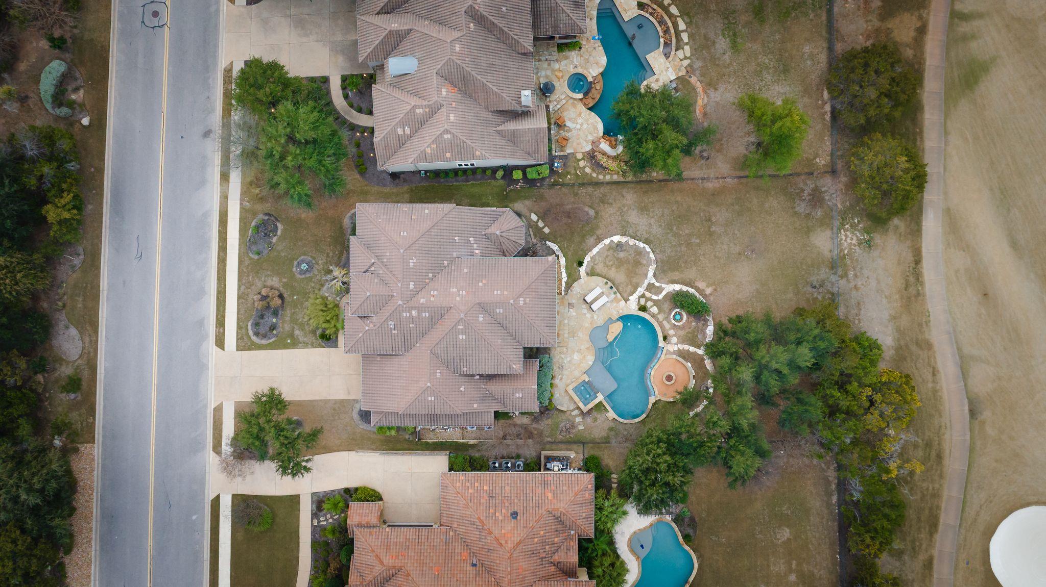 2024 University Club DR