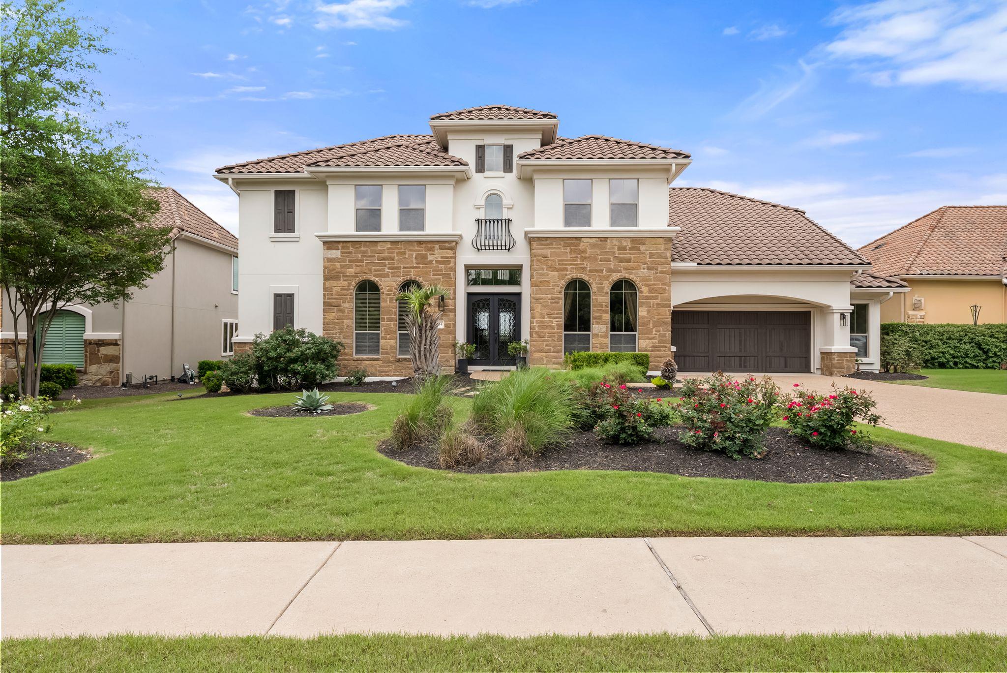 2024 University Club DR