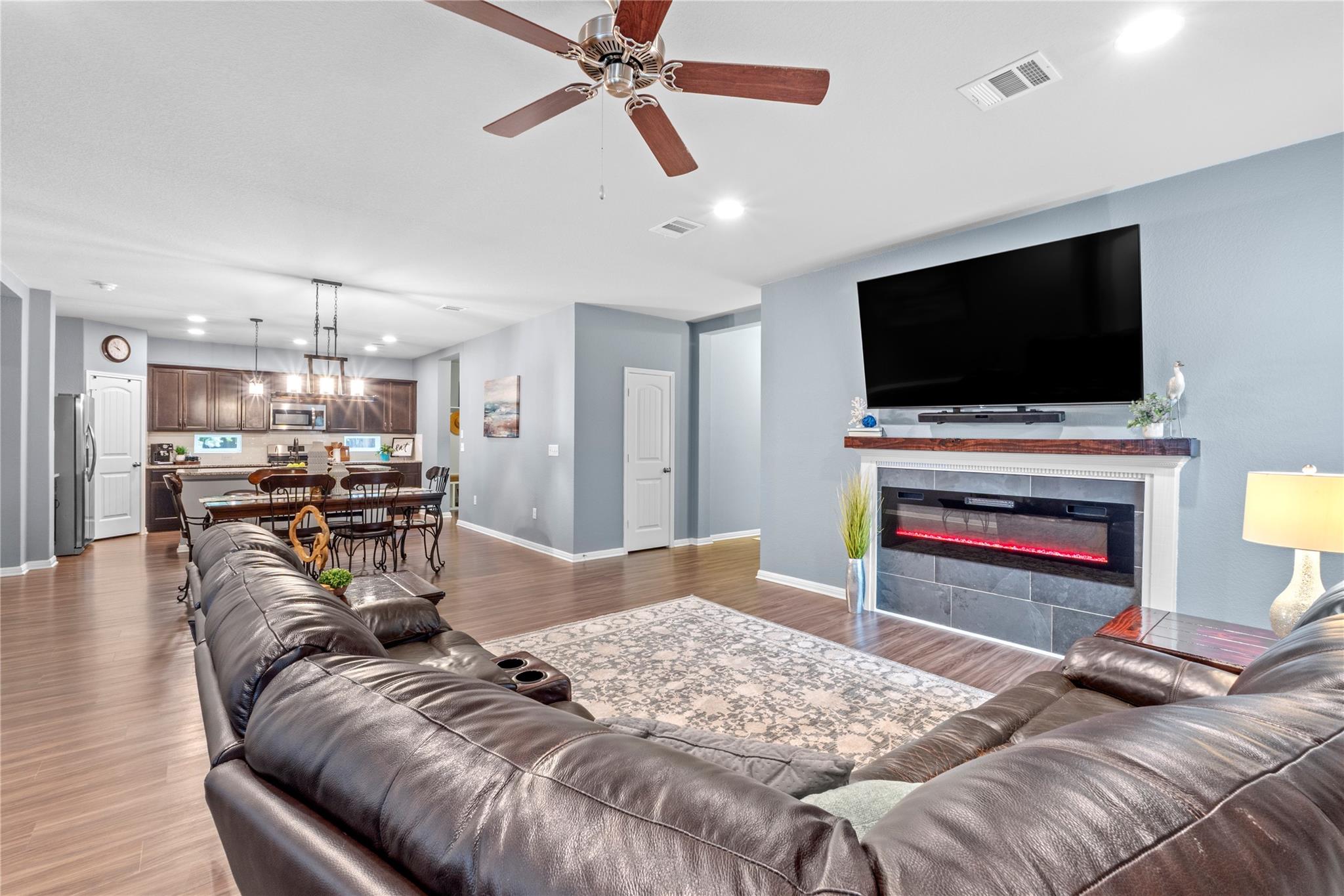 4313 Rockbrook Farms LN