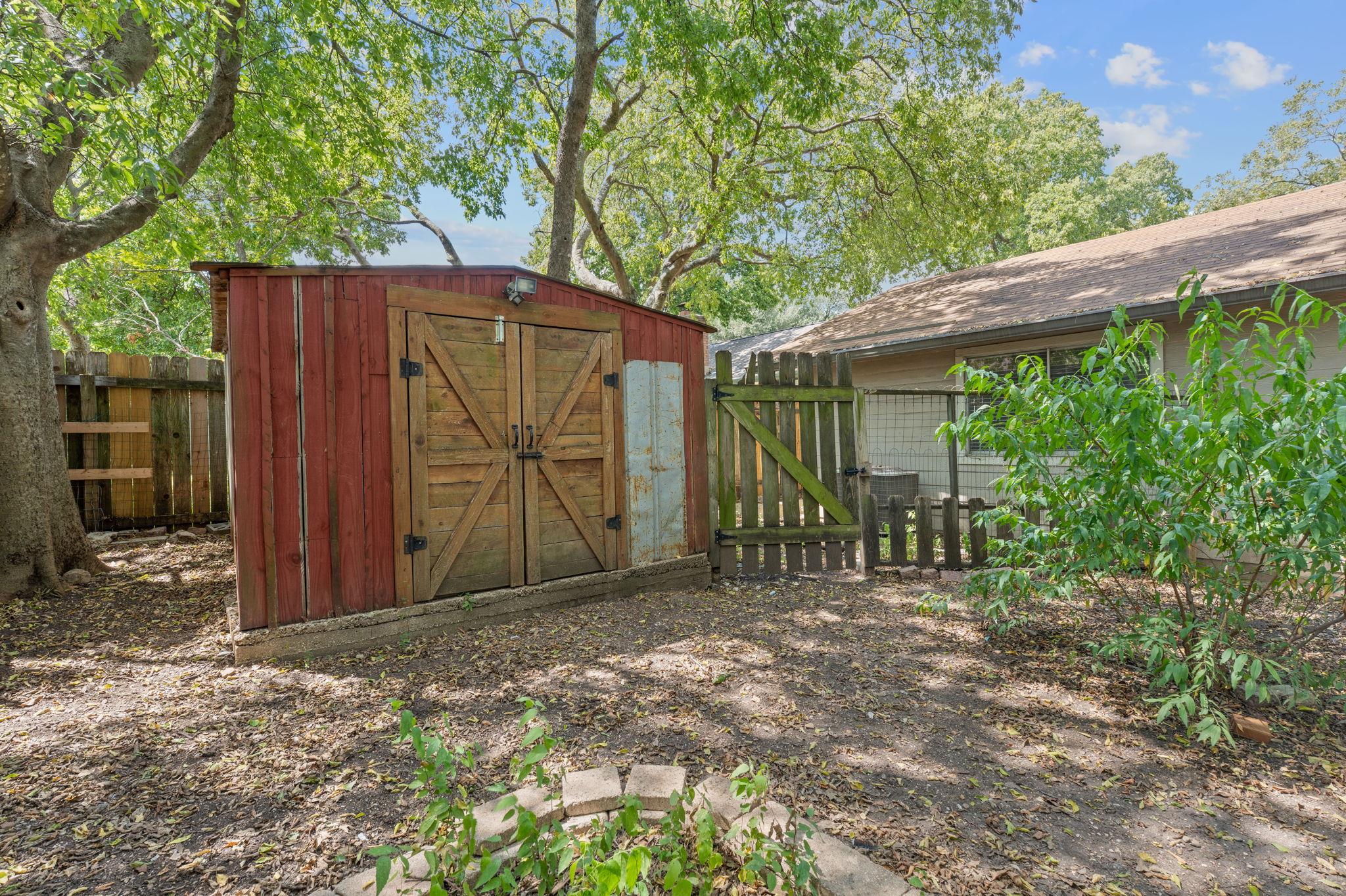 10103 Woodland Village DR