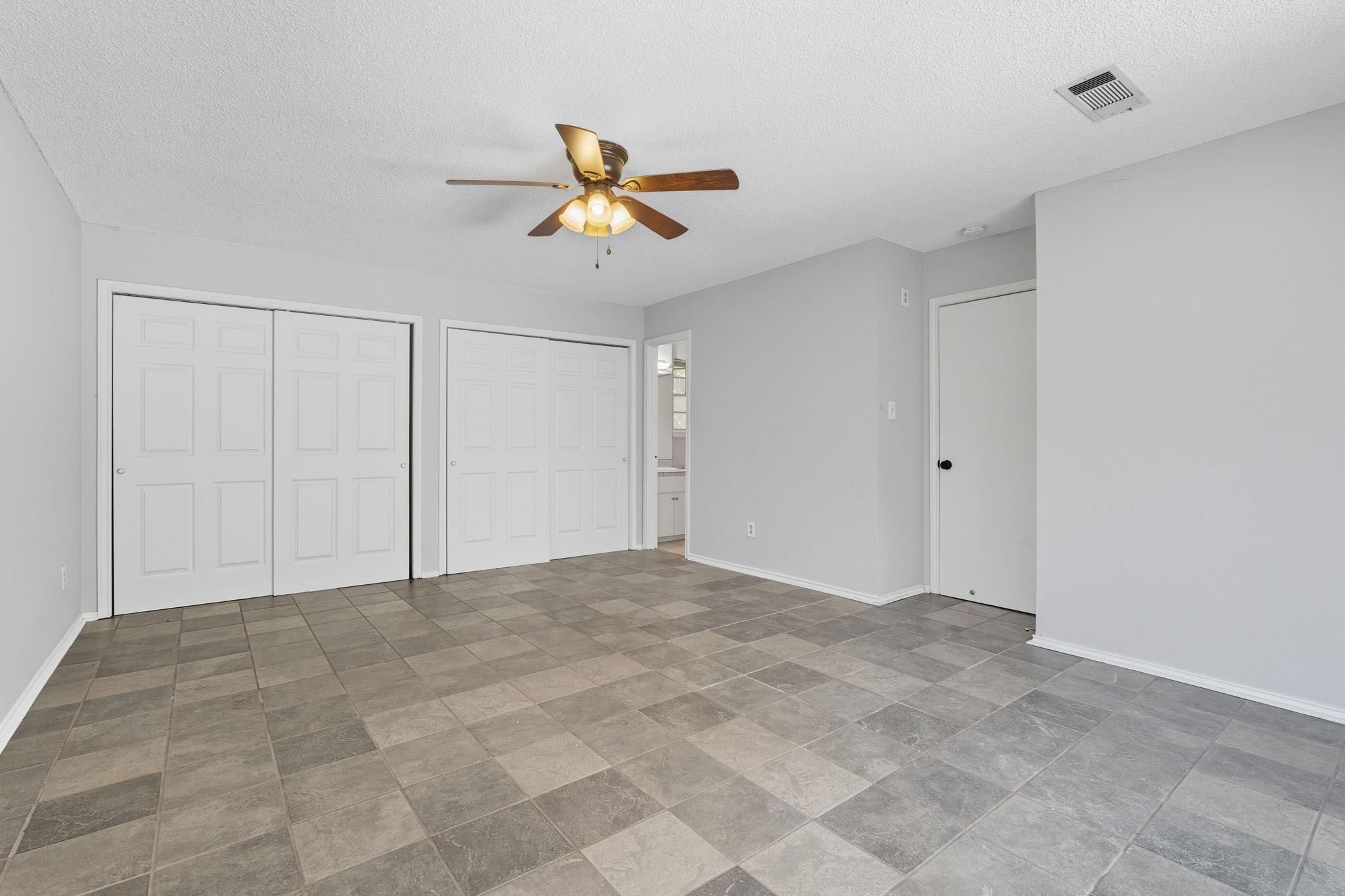 10103 Woodland Village DR