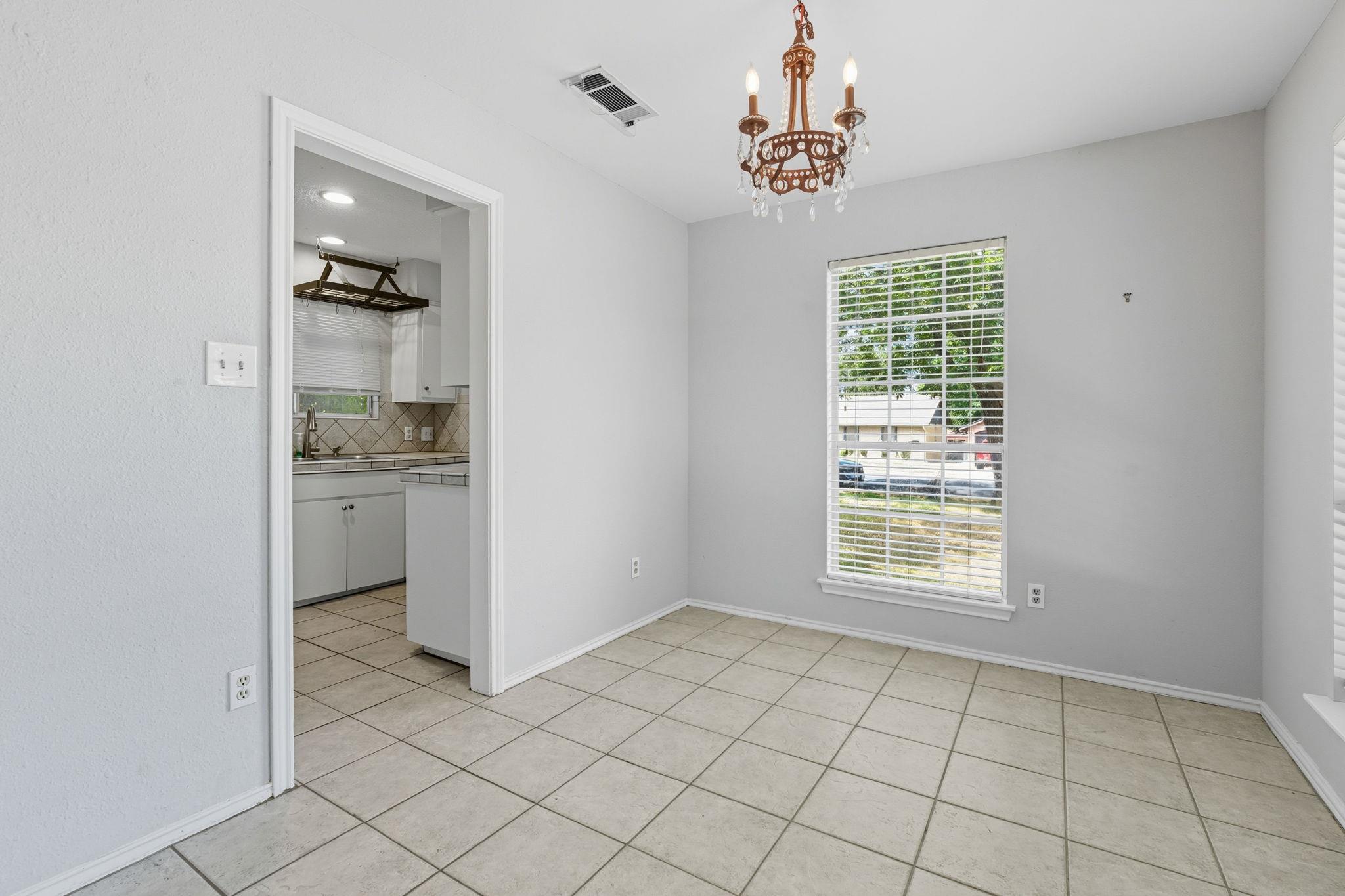 10103 Woodland Village DR