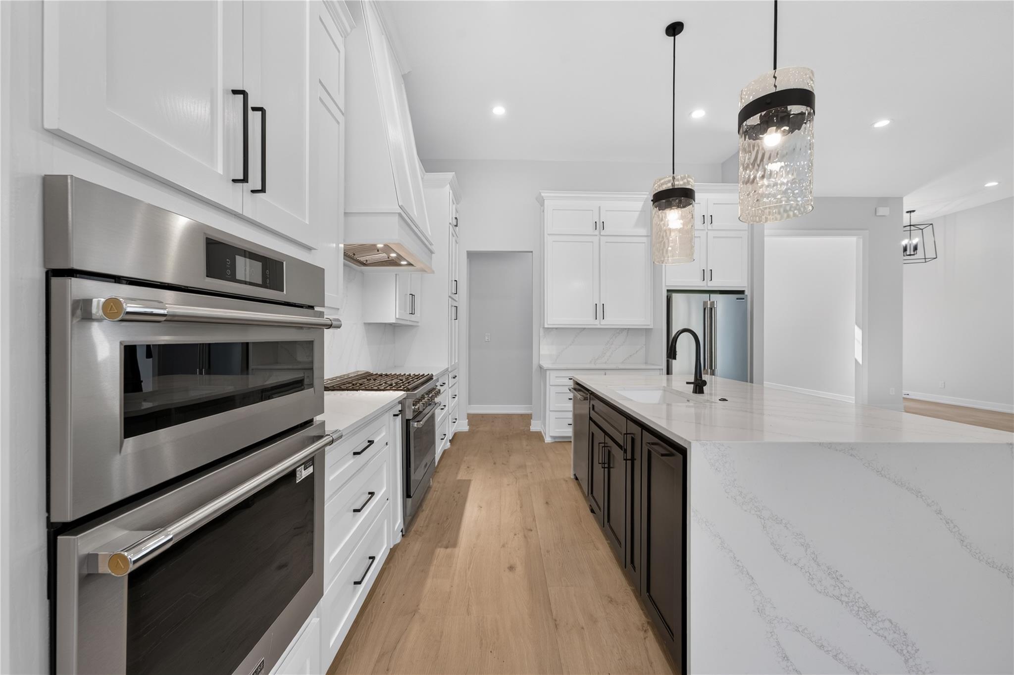 101 Lakeview DR
