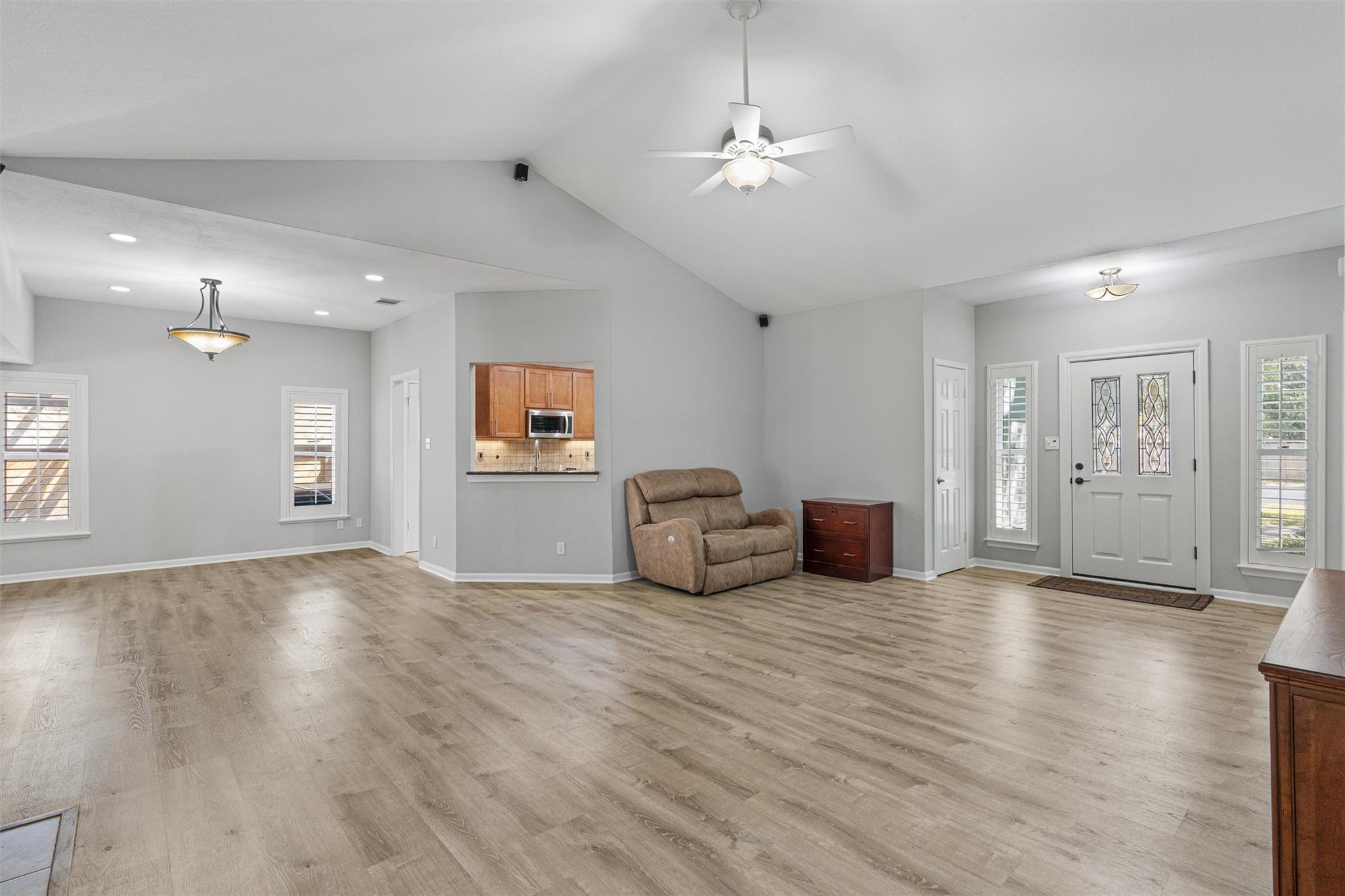 5802 Abilene TRL