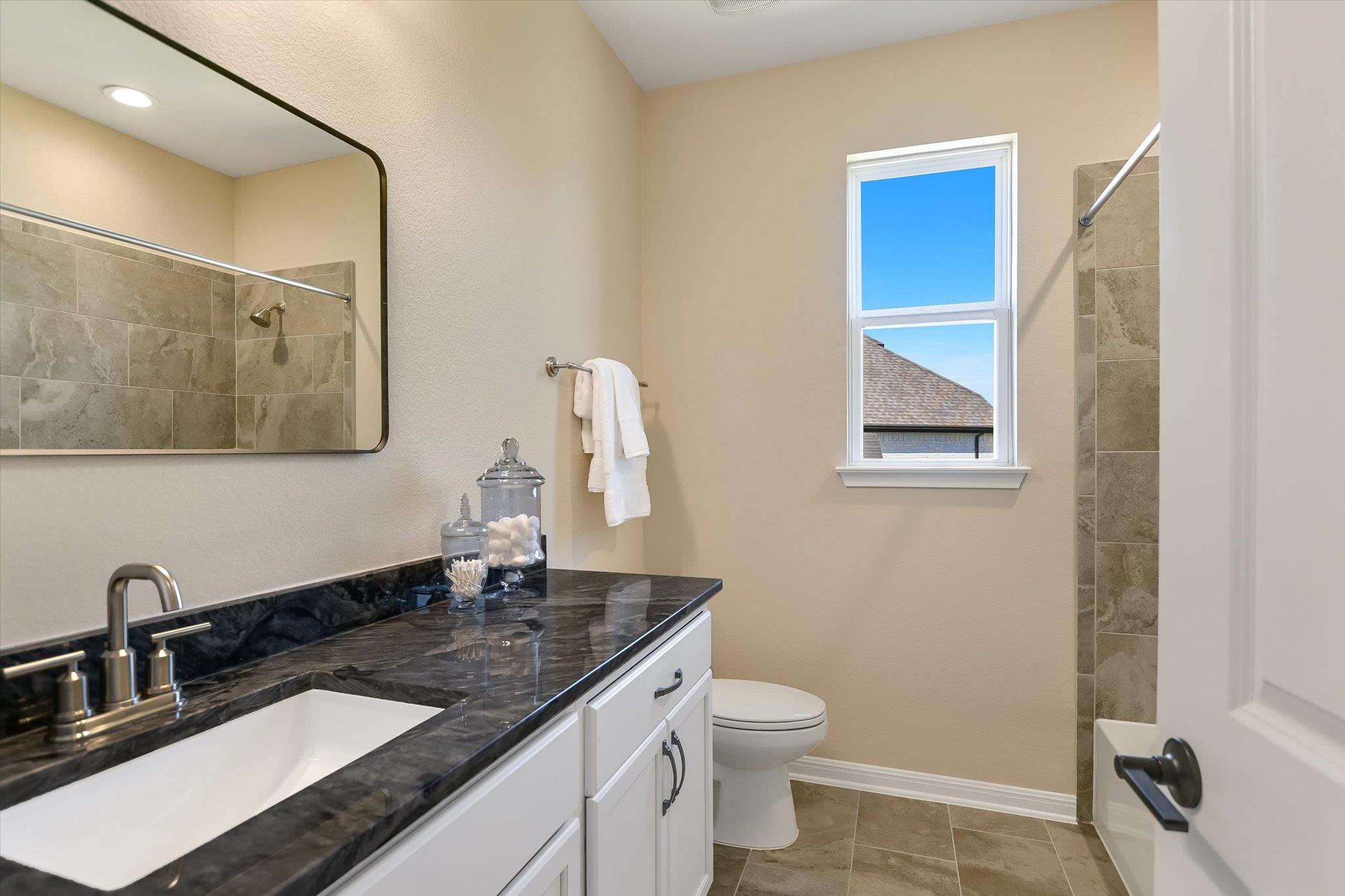 108 Trans Pecos CT