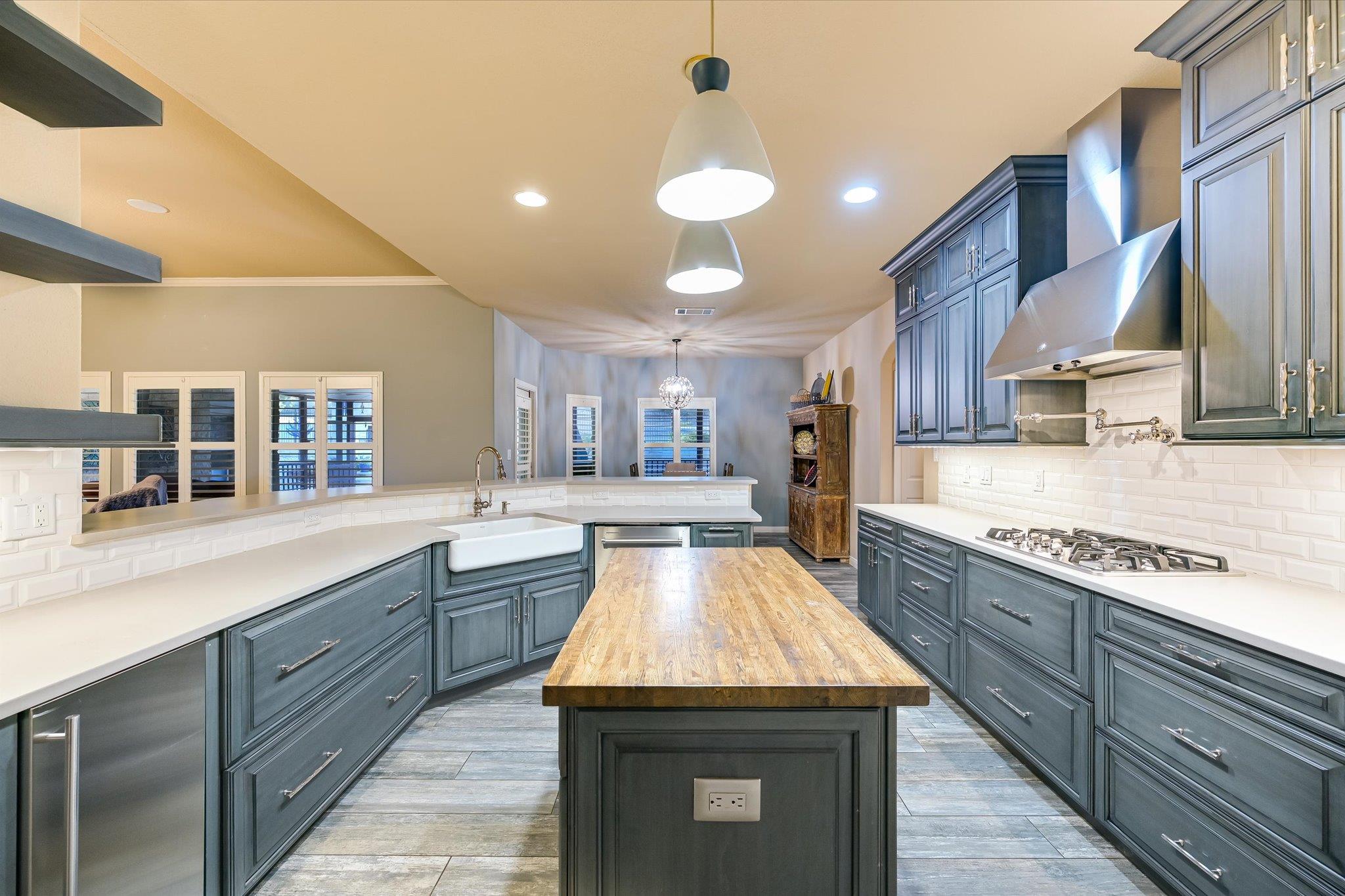 786 Ranchers Club LN, Driftwood