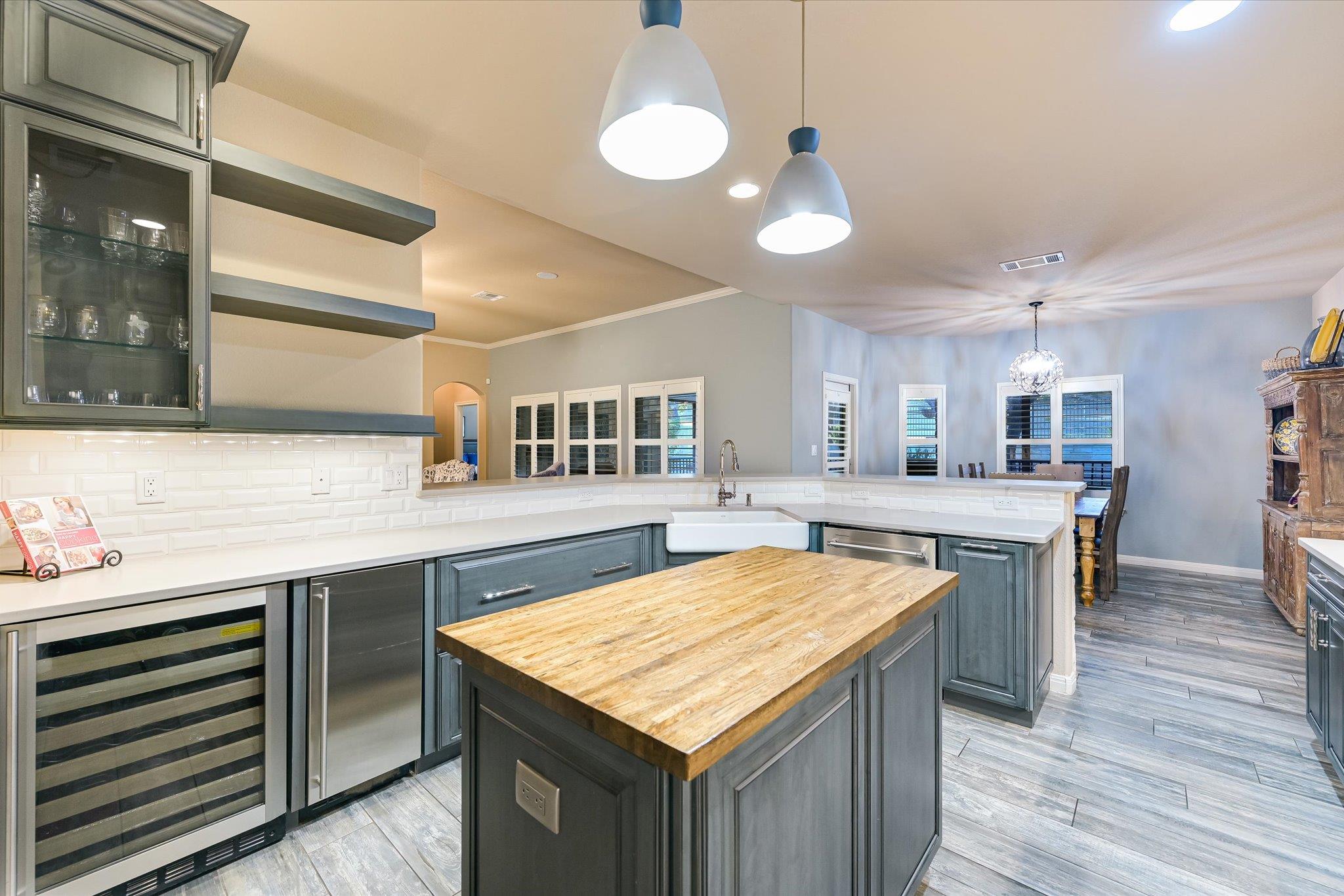 786 Ranchers Club LN, Driftwood