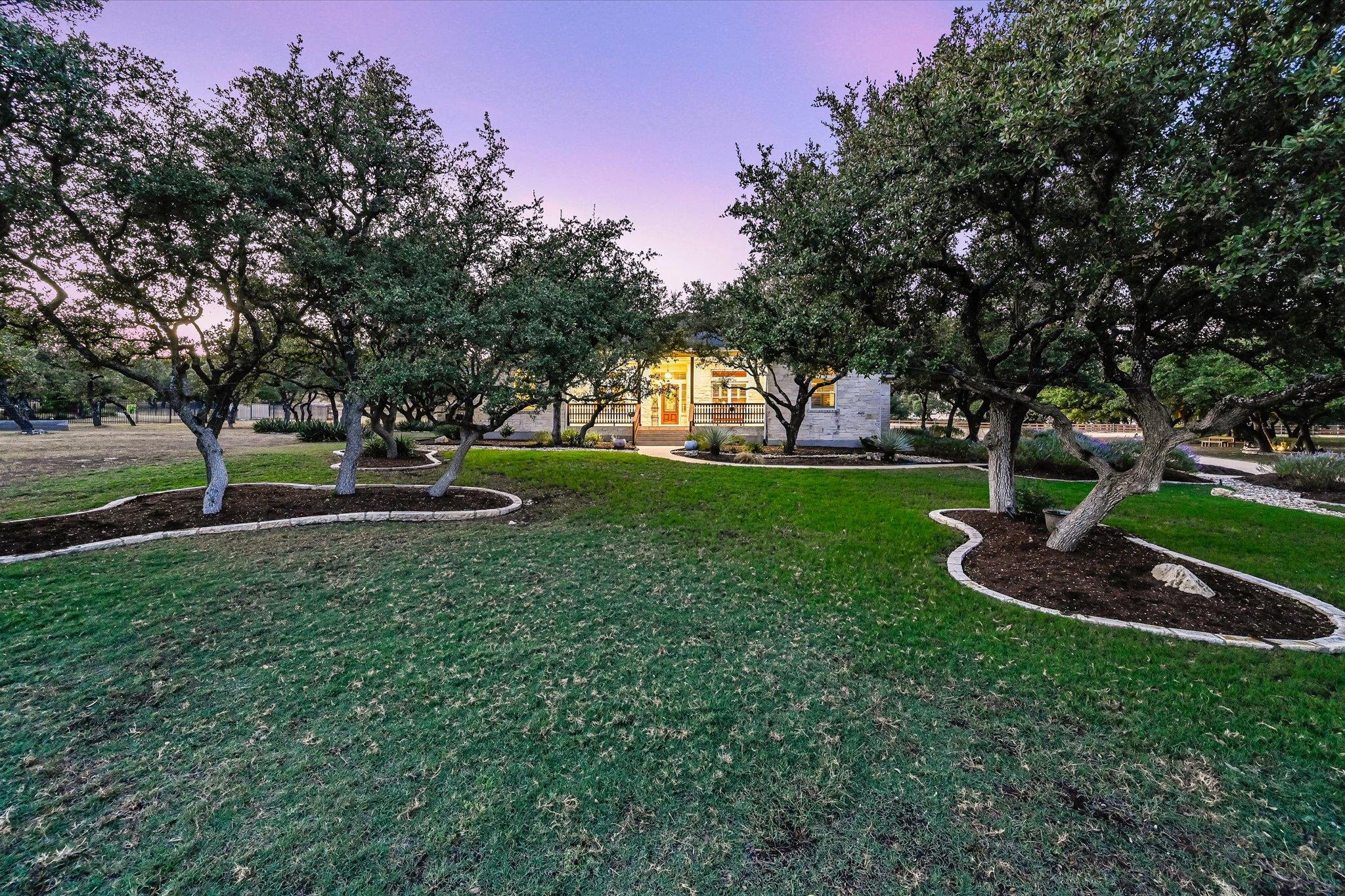 786 Ranchers Club LN, Driftwood