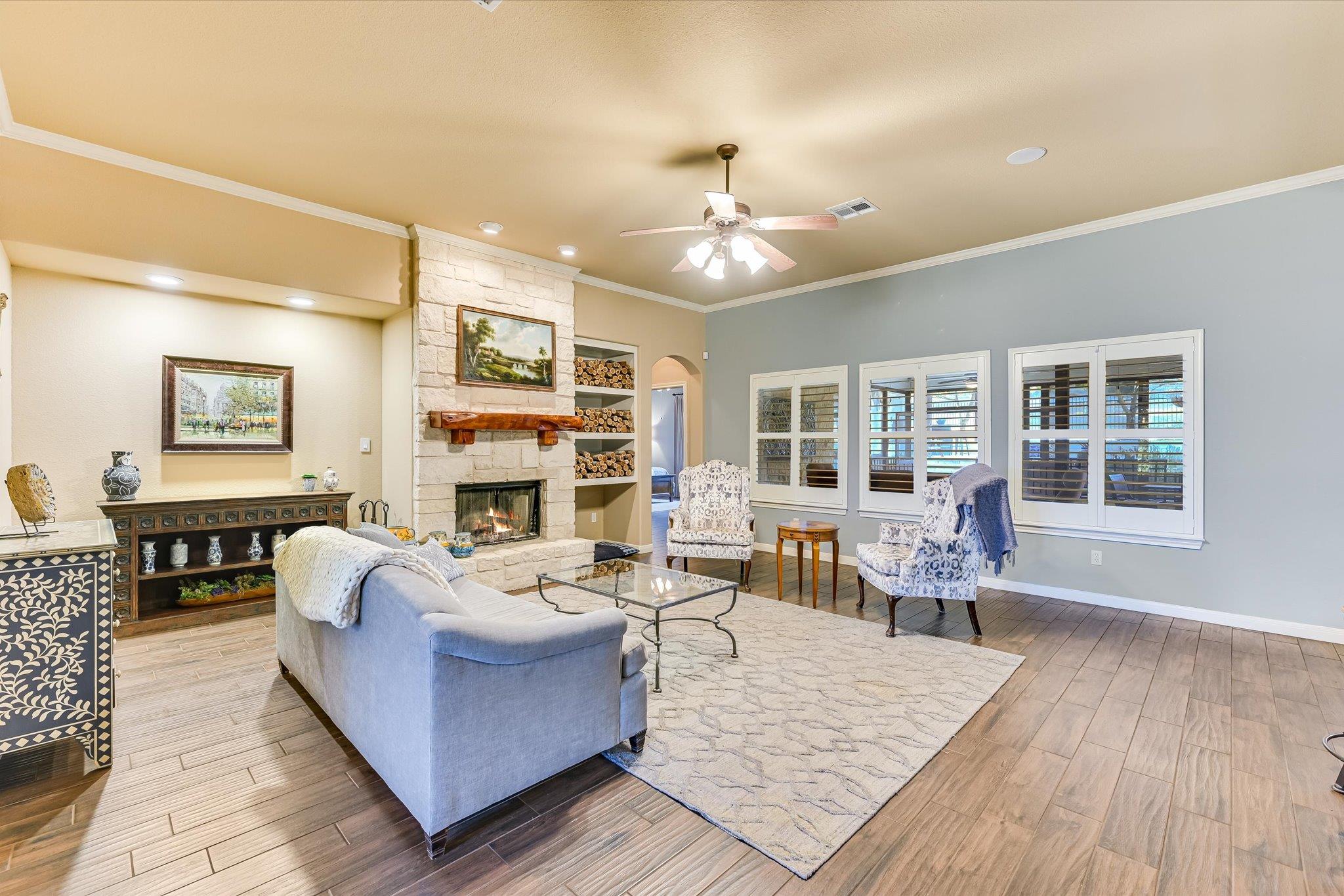 786 Ranchers Club LN, Driftwood
