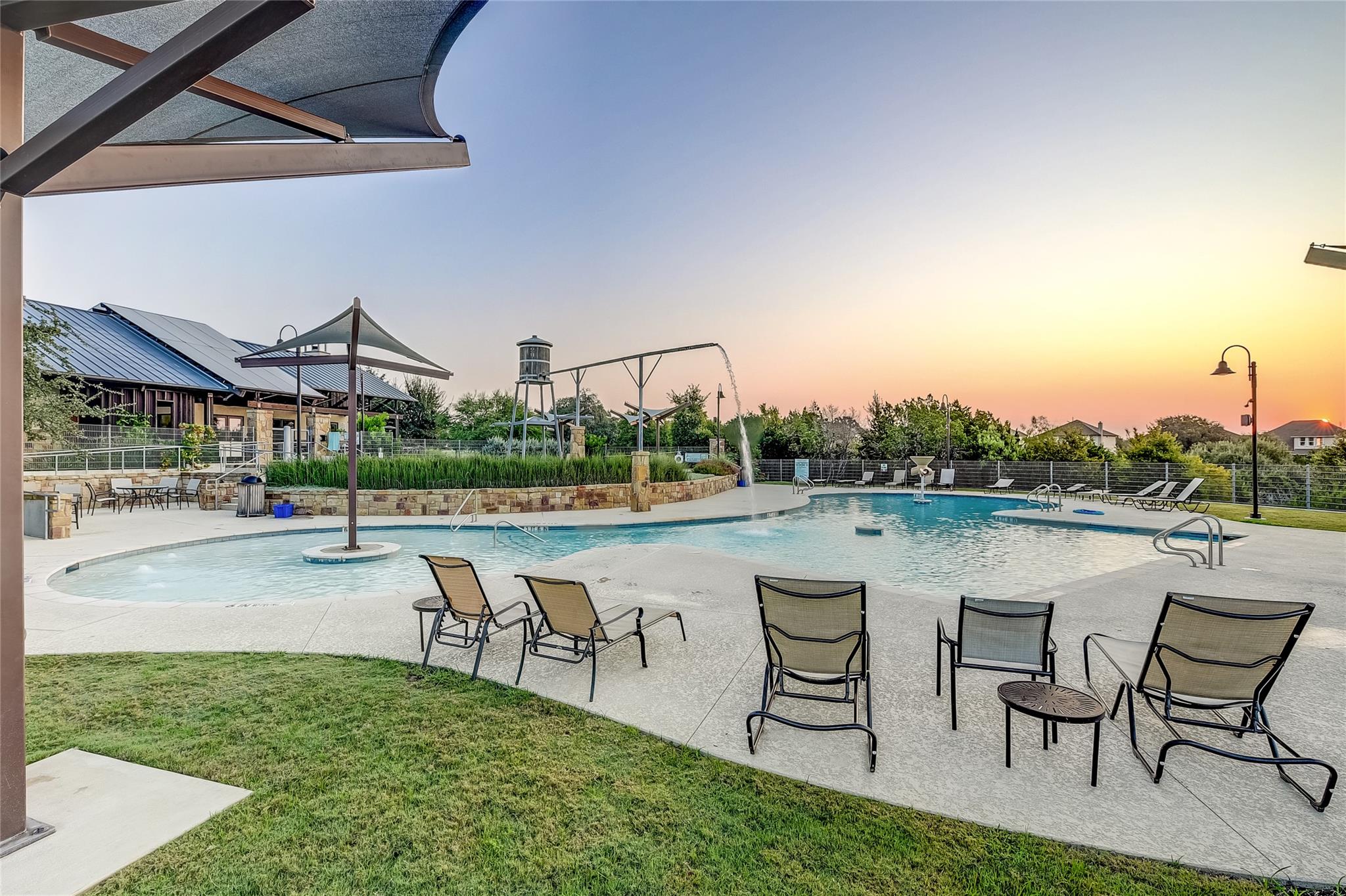 120 Florenz LN