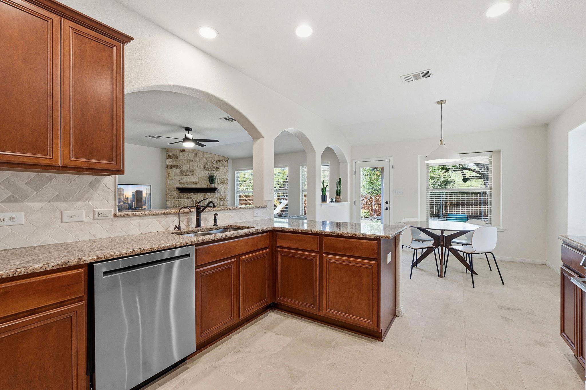 120 Florenz LN