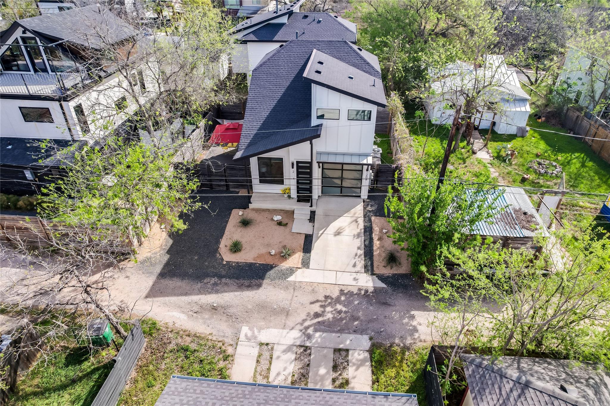 1208 Walnut Ave # 2
