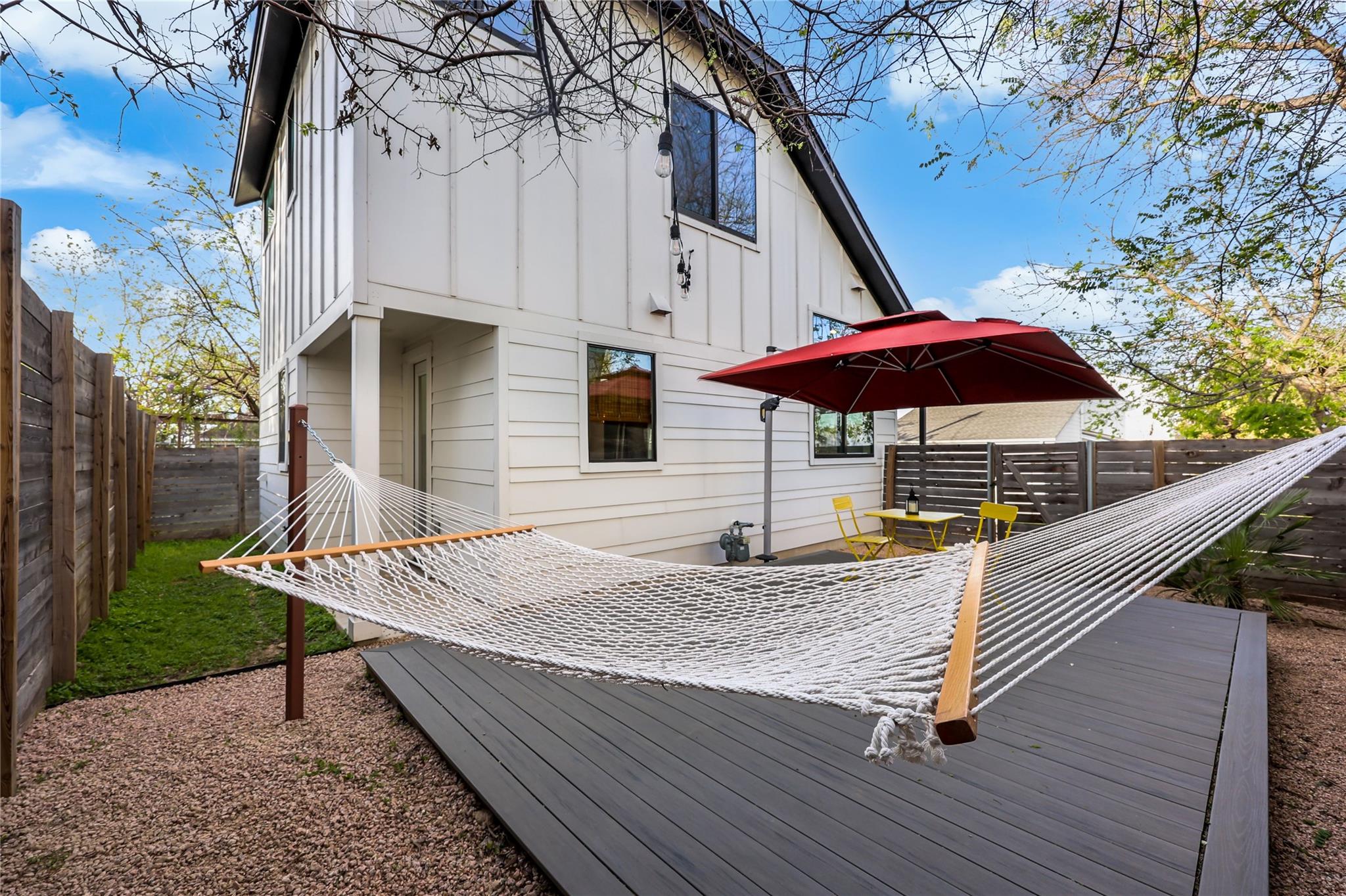 1208 Walnut Ave # 2